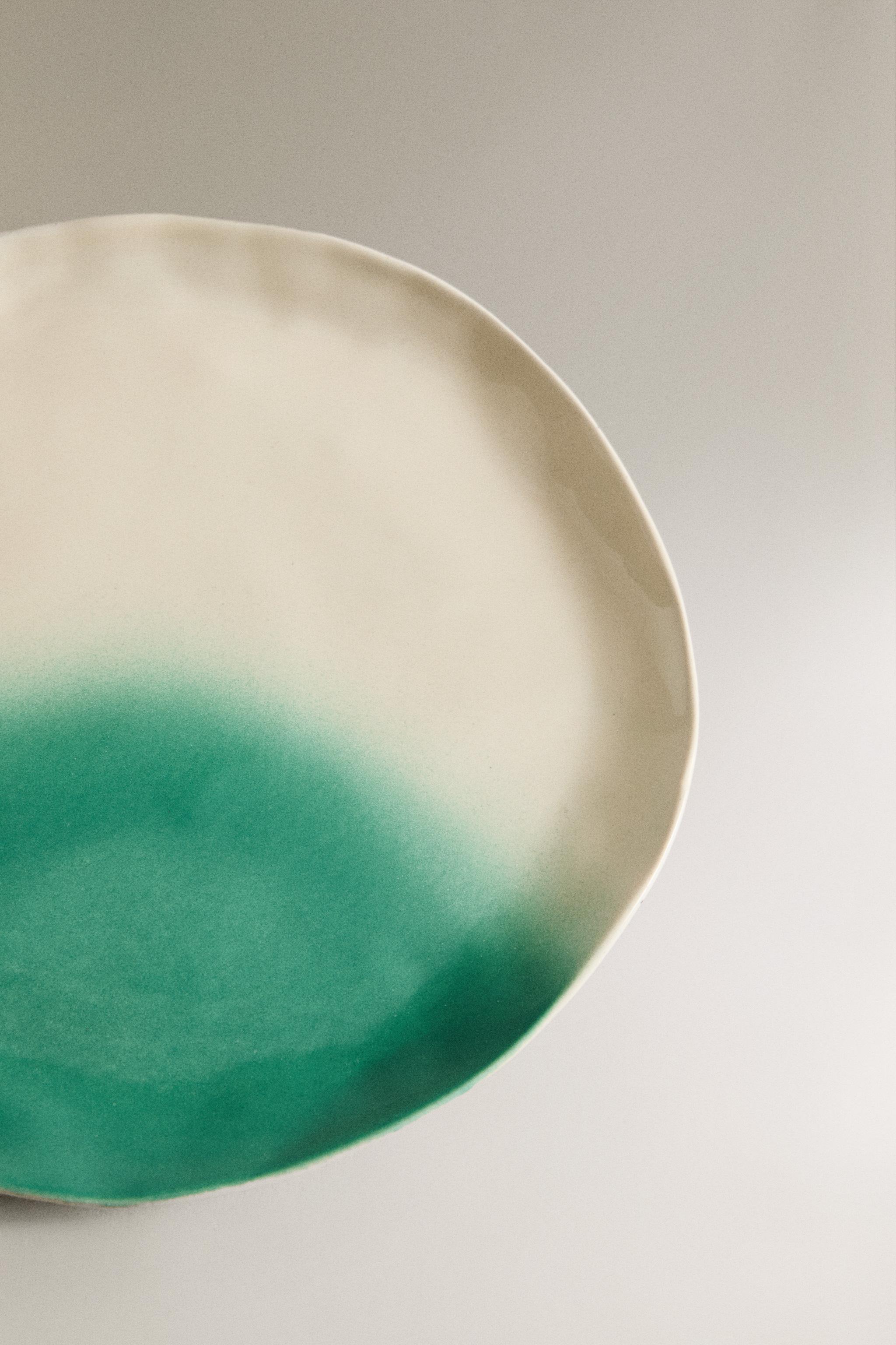 OMBRÉ STONEWARE DESSERT PLATE X COLLAGERIE