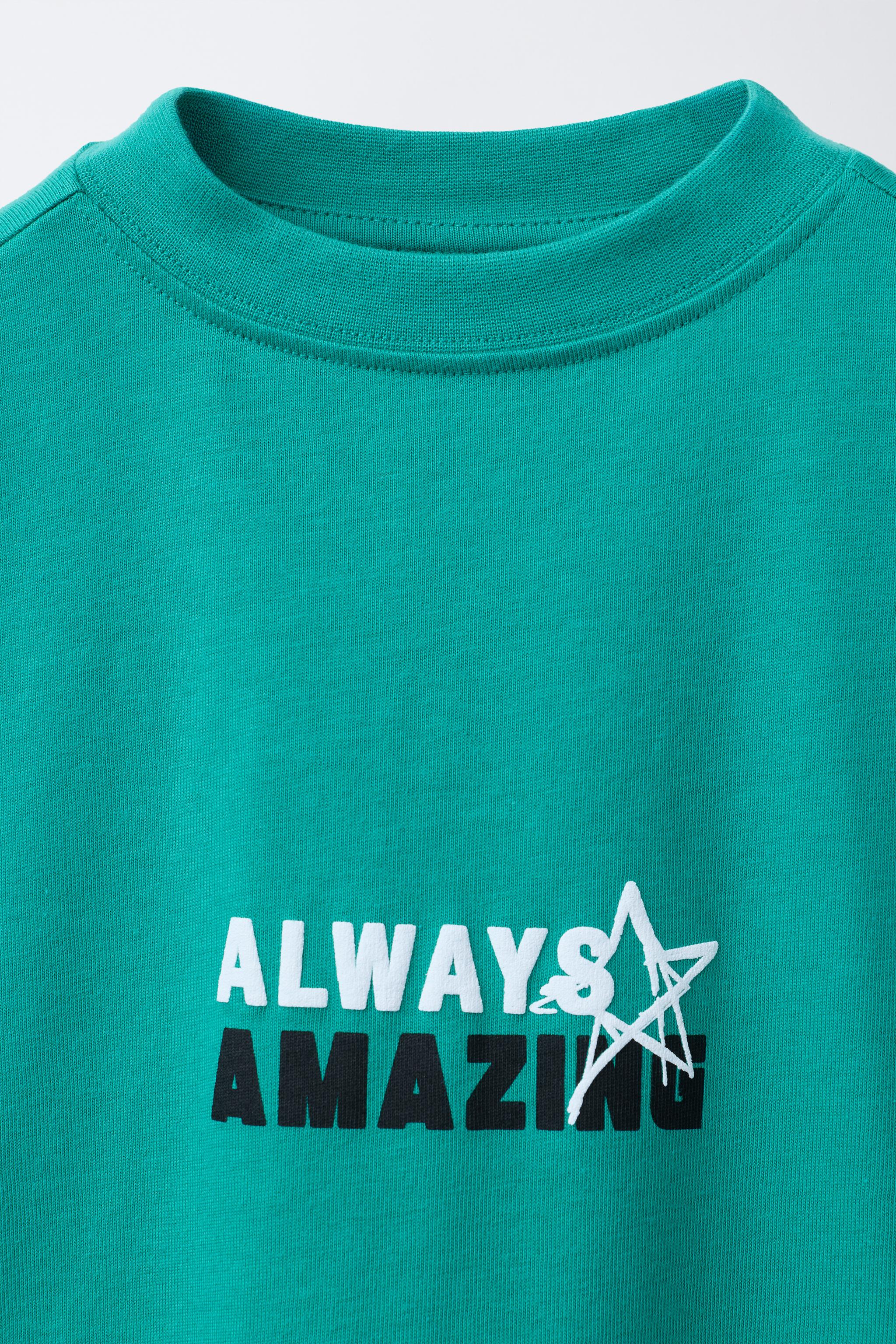 RAISED PRINT T-SHIRT