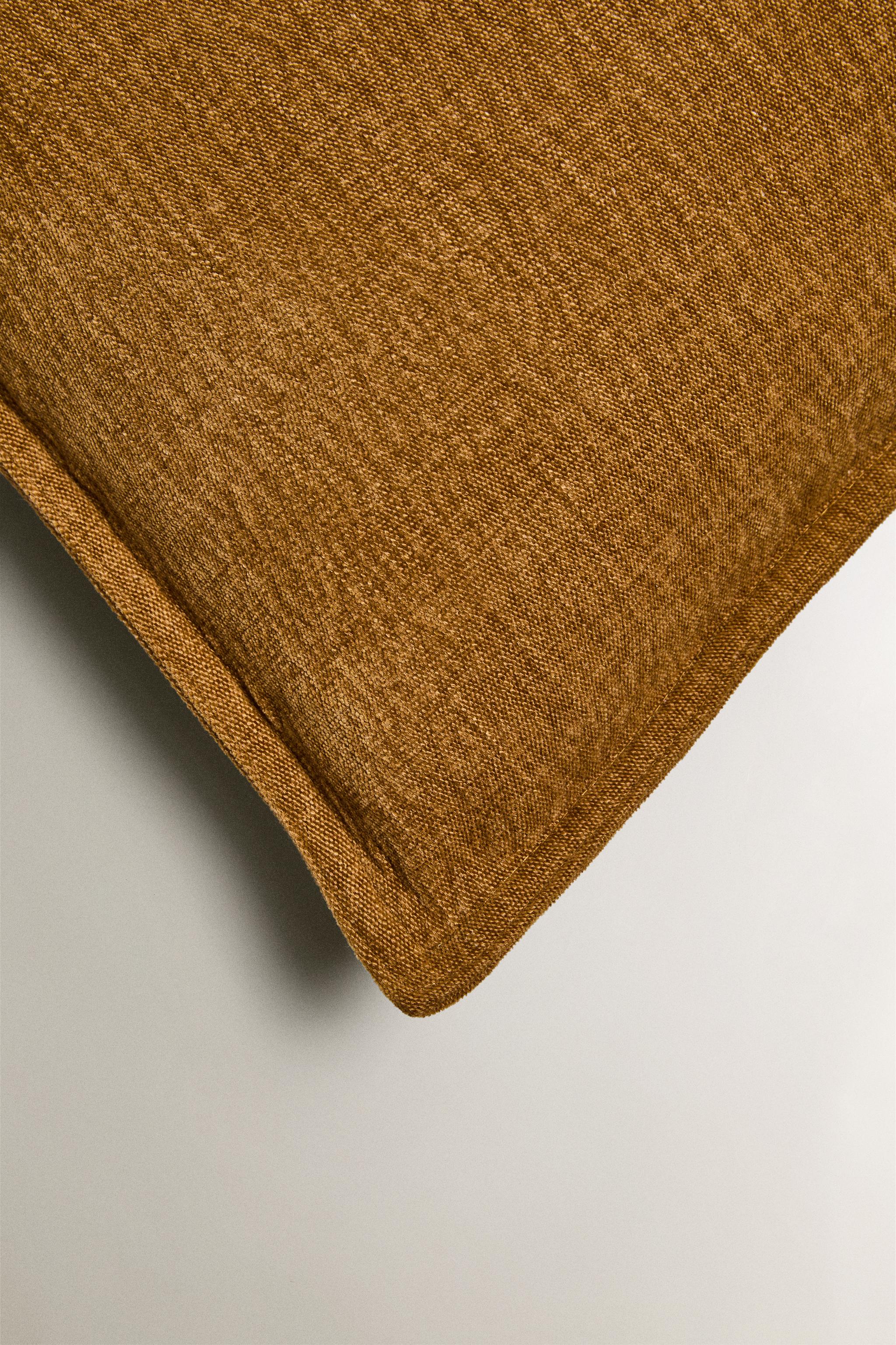 TEXTURED THROW PILLOW COVER