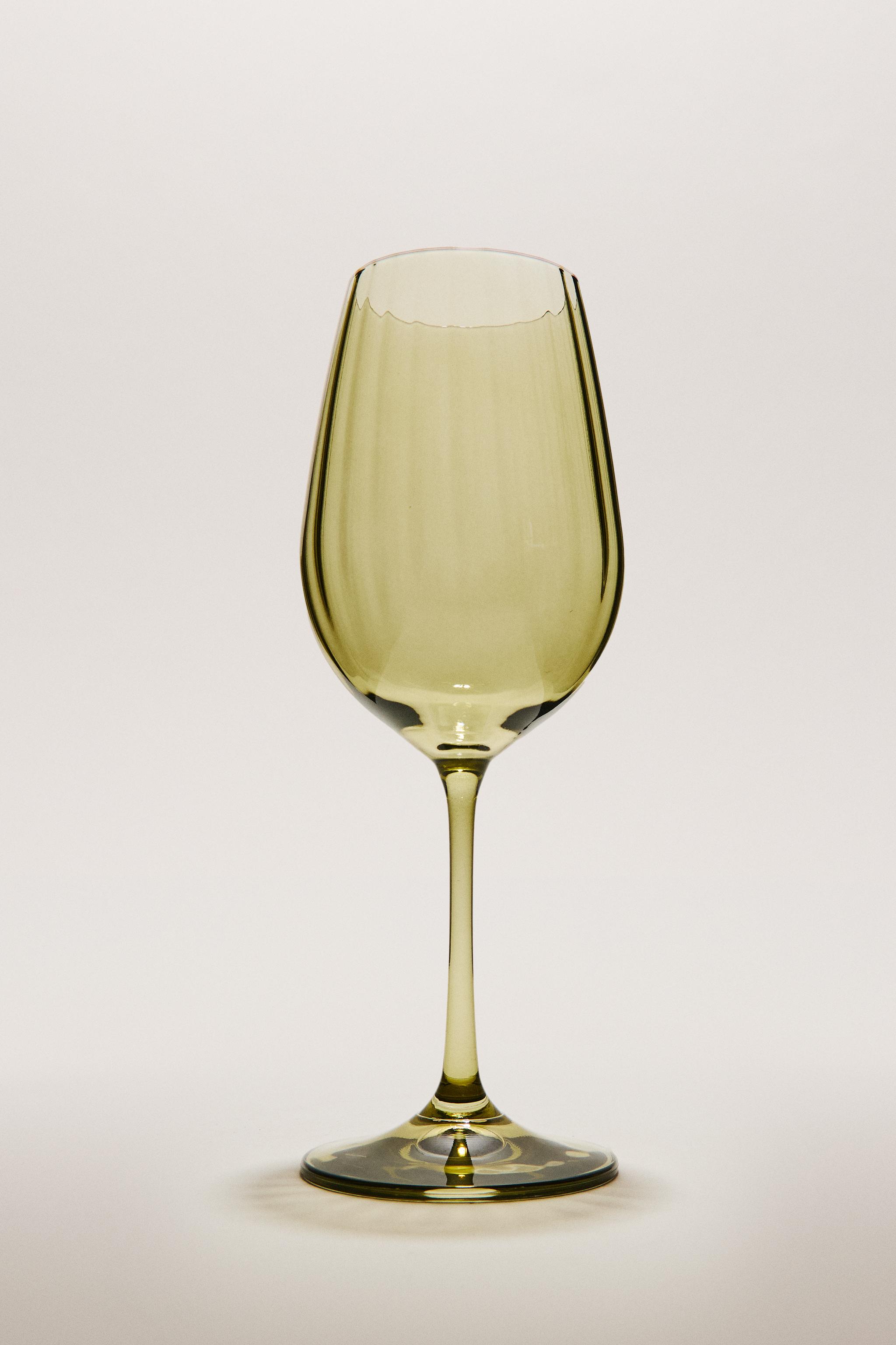 OPTICAL-DESIGN CRYSTALLINE WINE GLASS