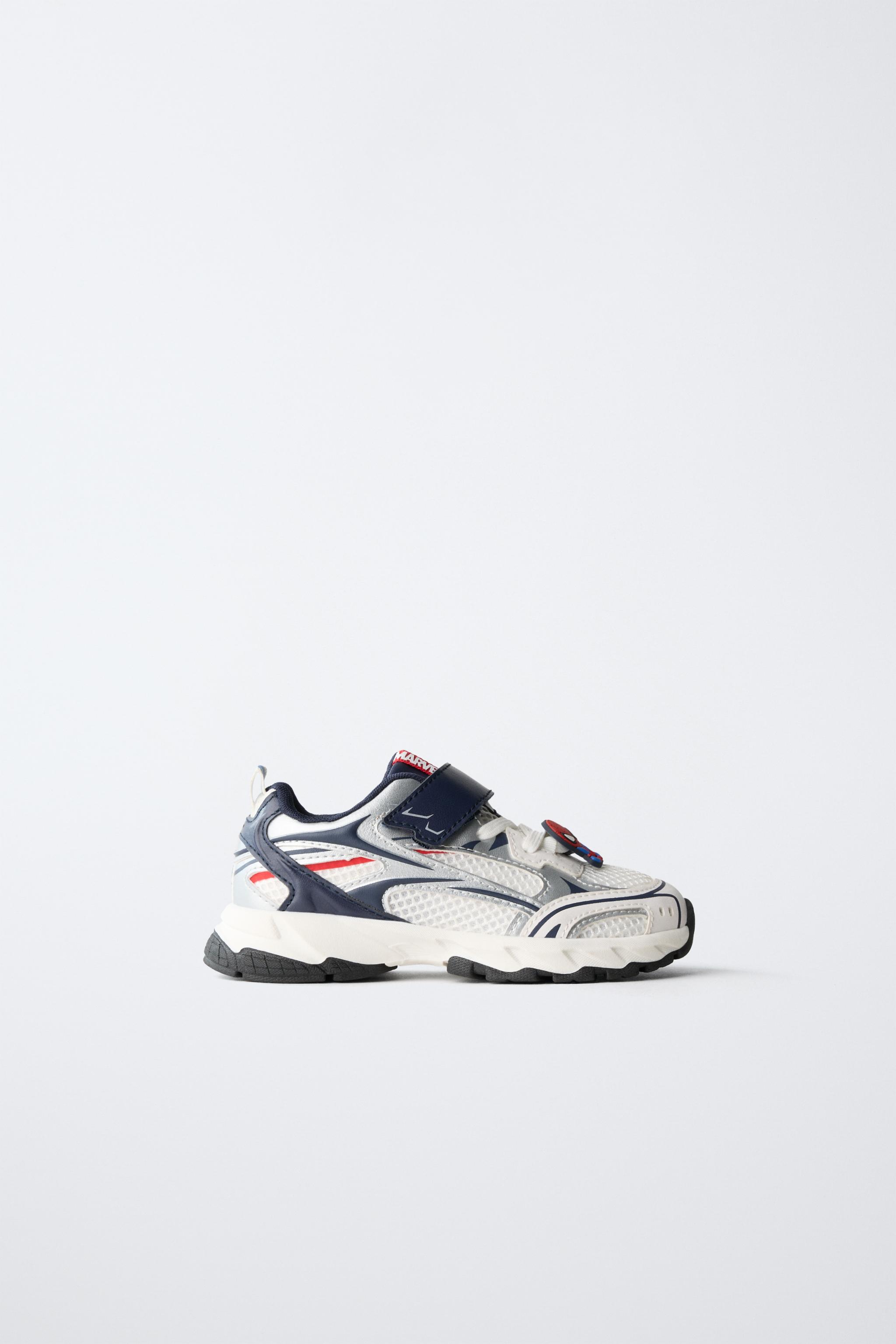 SPIDER-MAN © MARVEL SNEAKERS