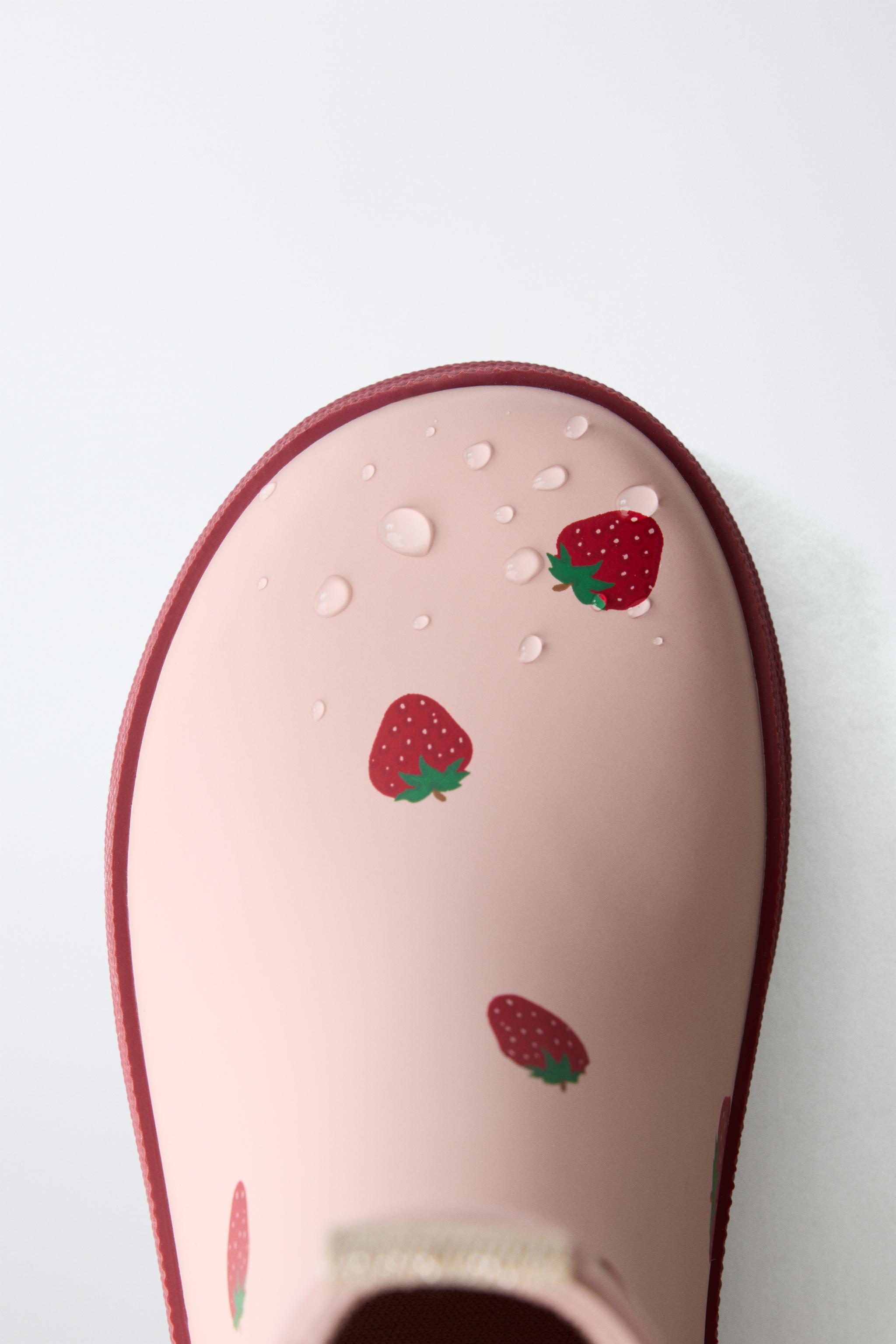 STRAWBERRY RAIN BOOTS