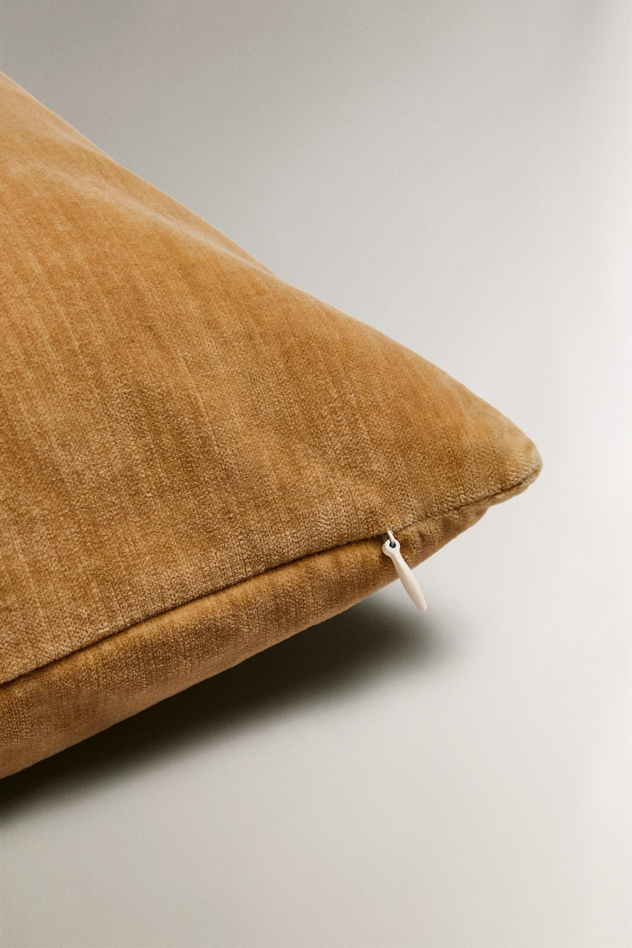 VELVET THROW PILLOW COVER