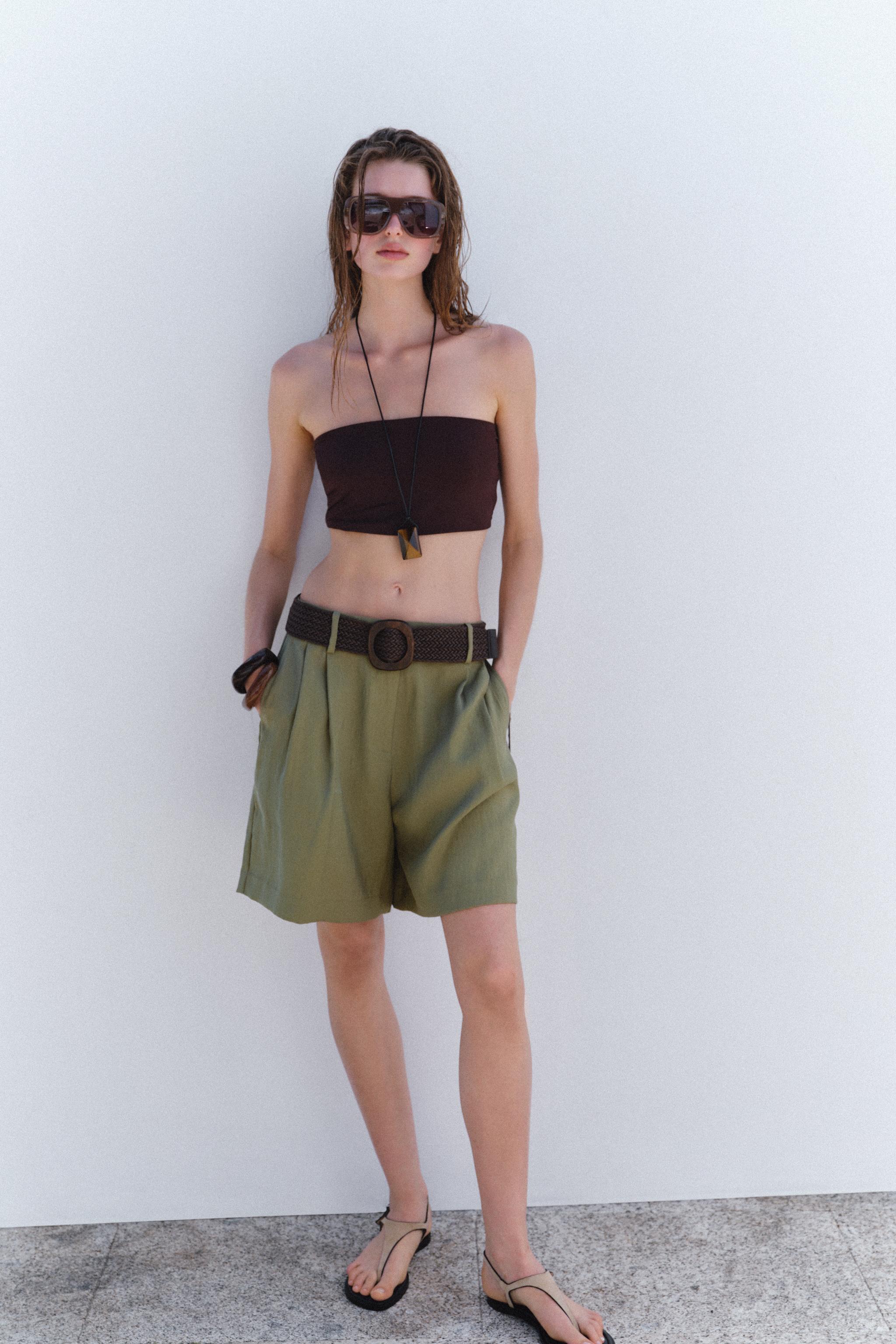 PLEATED BELT SHORTS