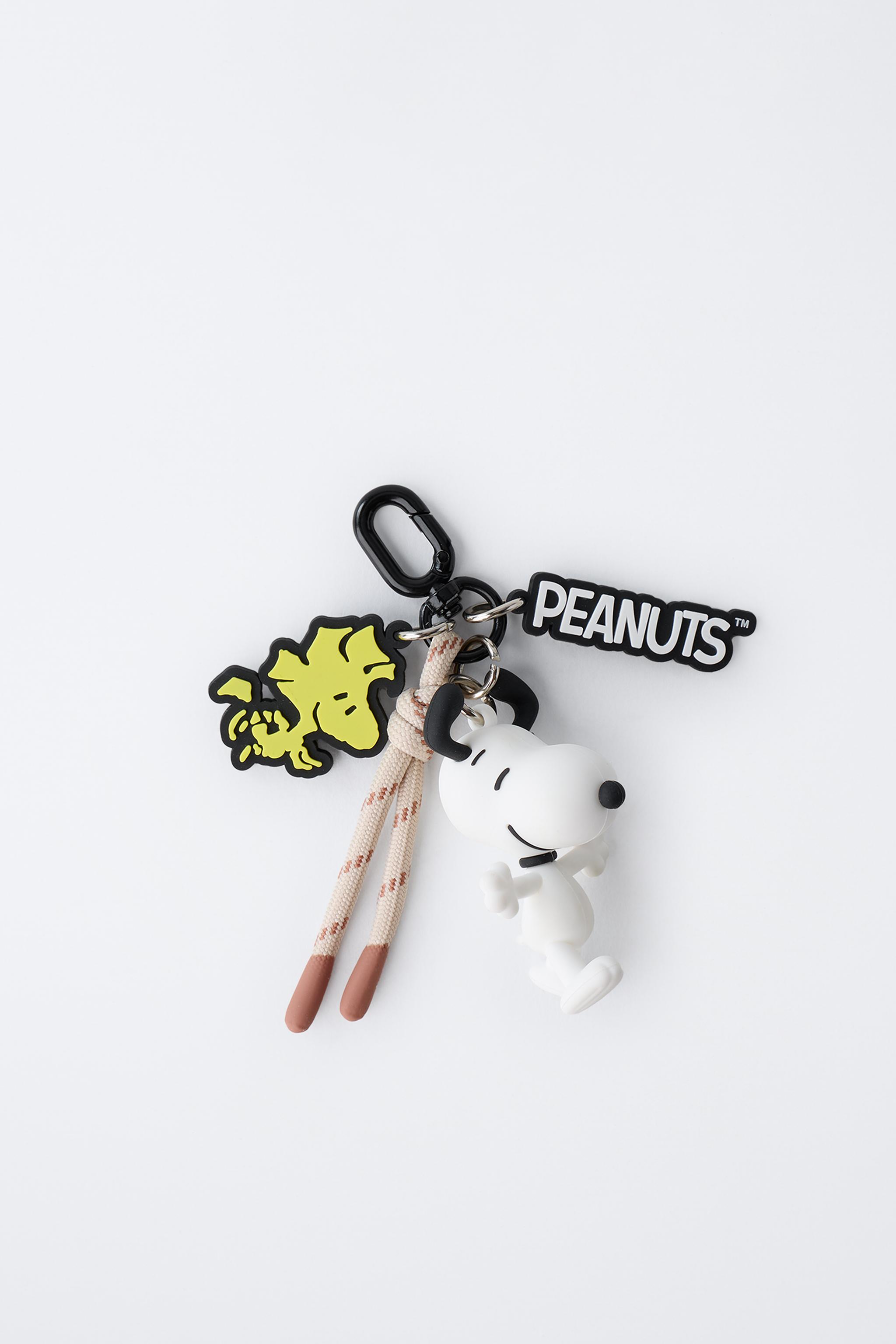 SNOOPY PEANUTS™ KEYCHAIN