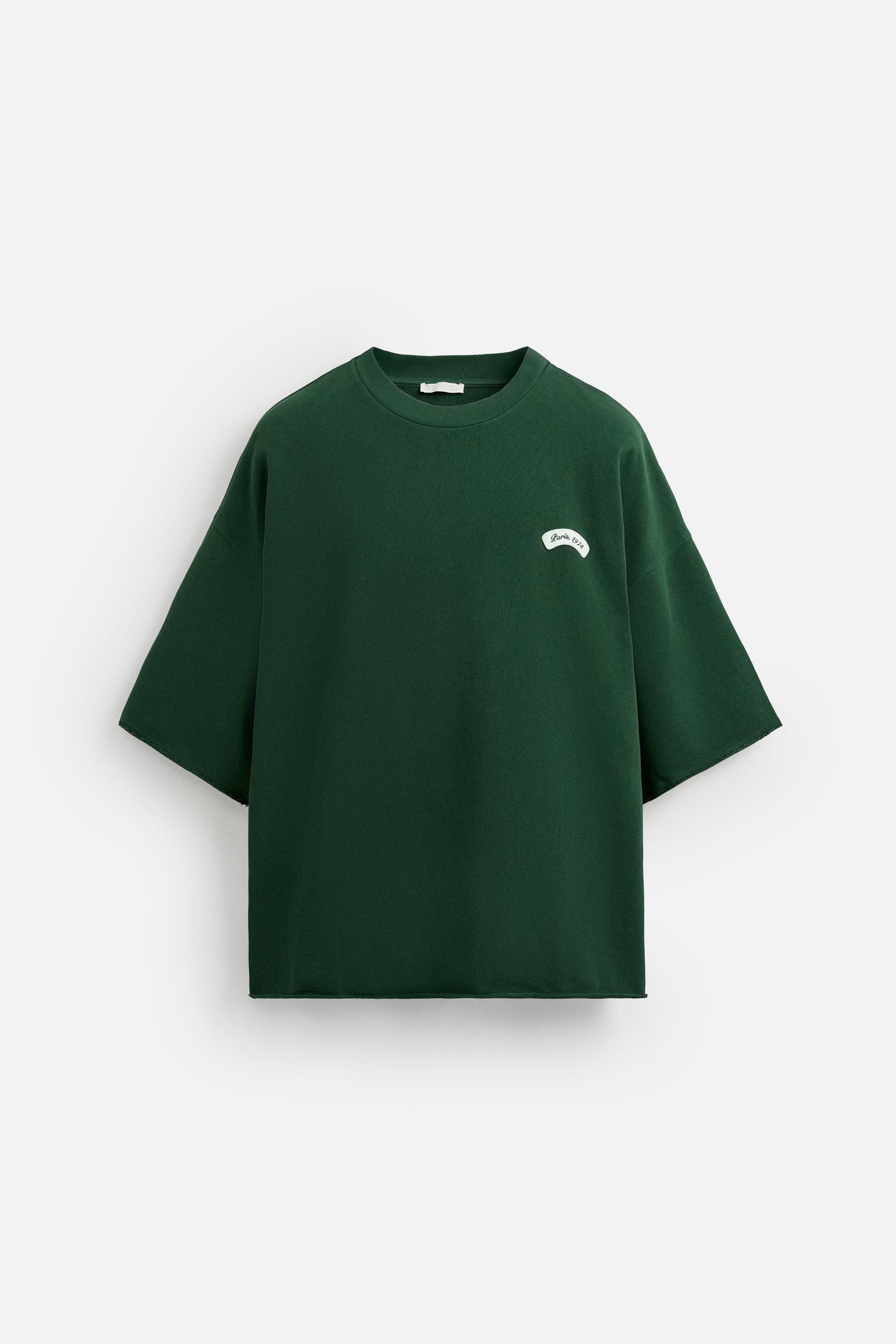 CONTRAST PATCH SWEATSHIRT