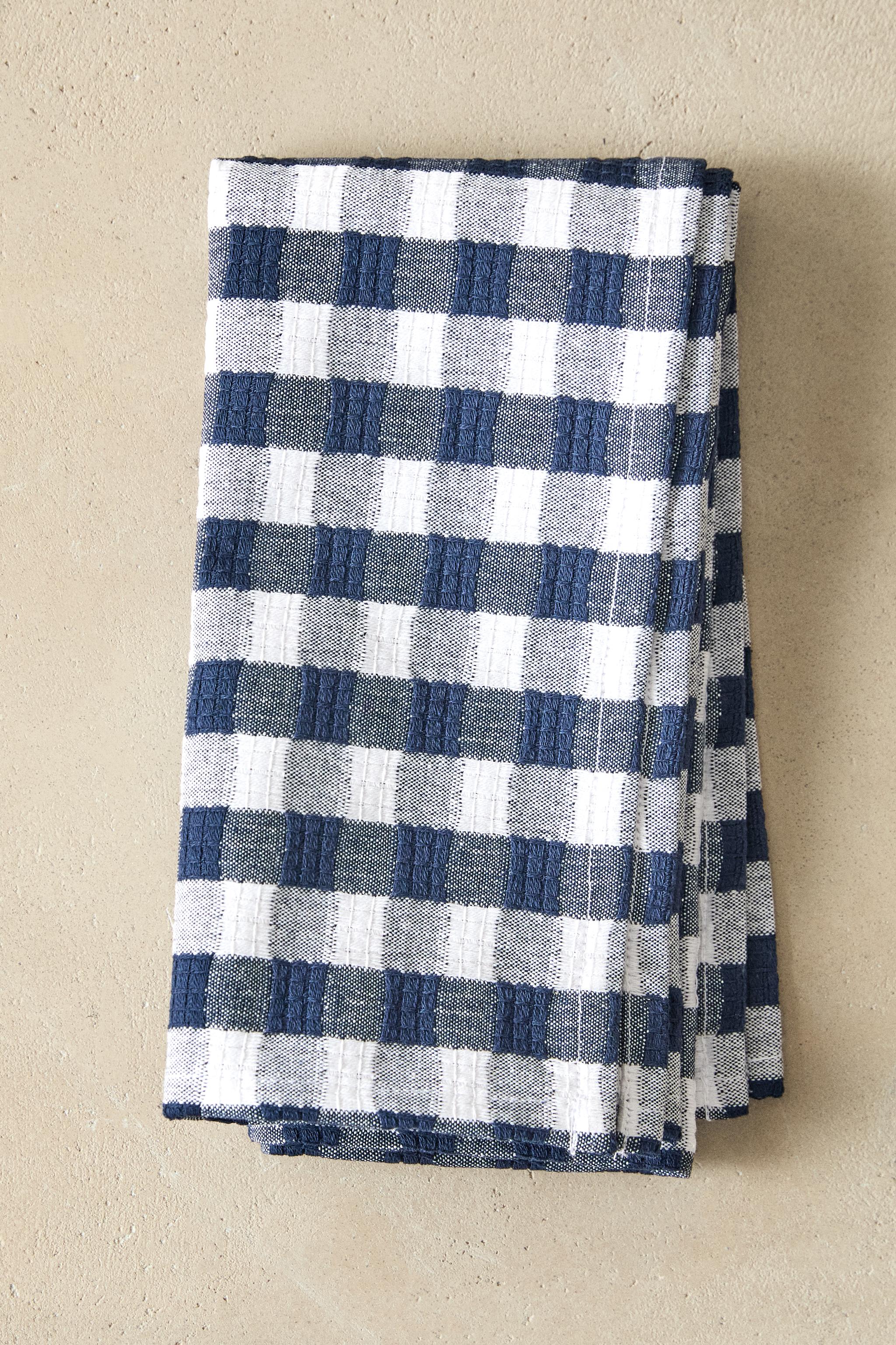 SET OF GINGHAM CHECK NAPKINS (SET OF 2)