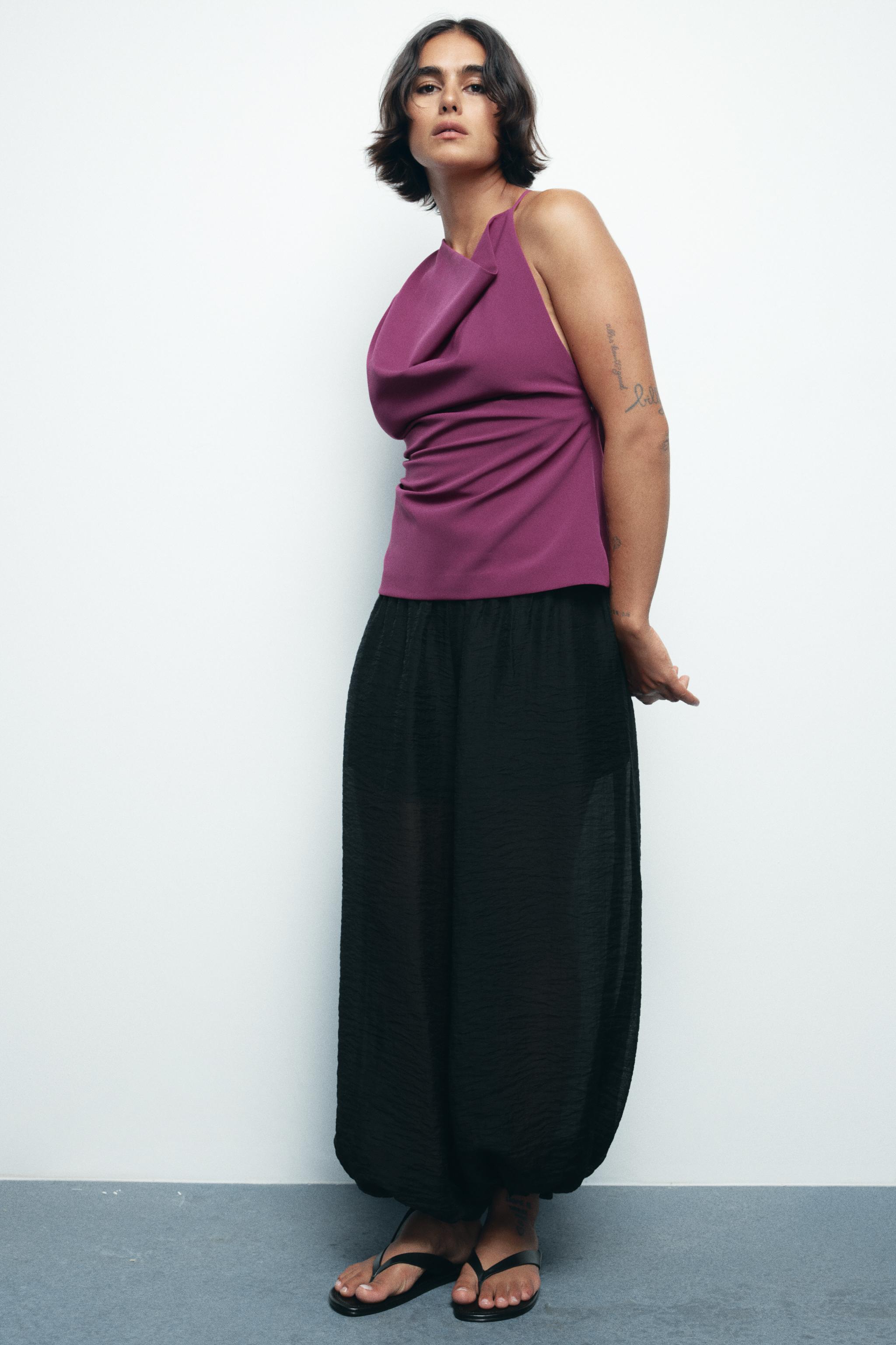 ASYMMETRIC CREPE BUCKLE TOP