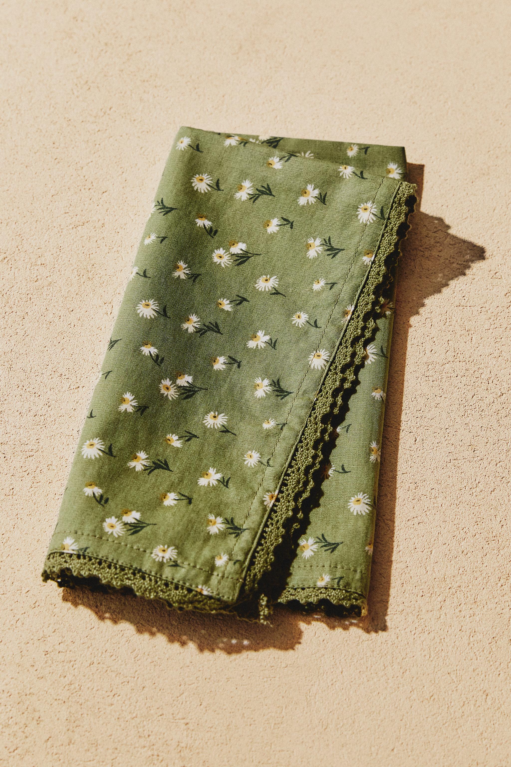 SET OF DAISY COTTON NAPKINS (SET OF 2)