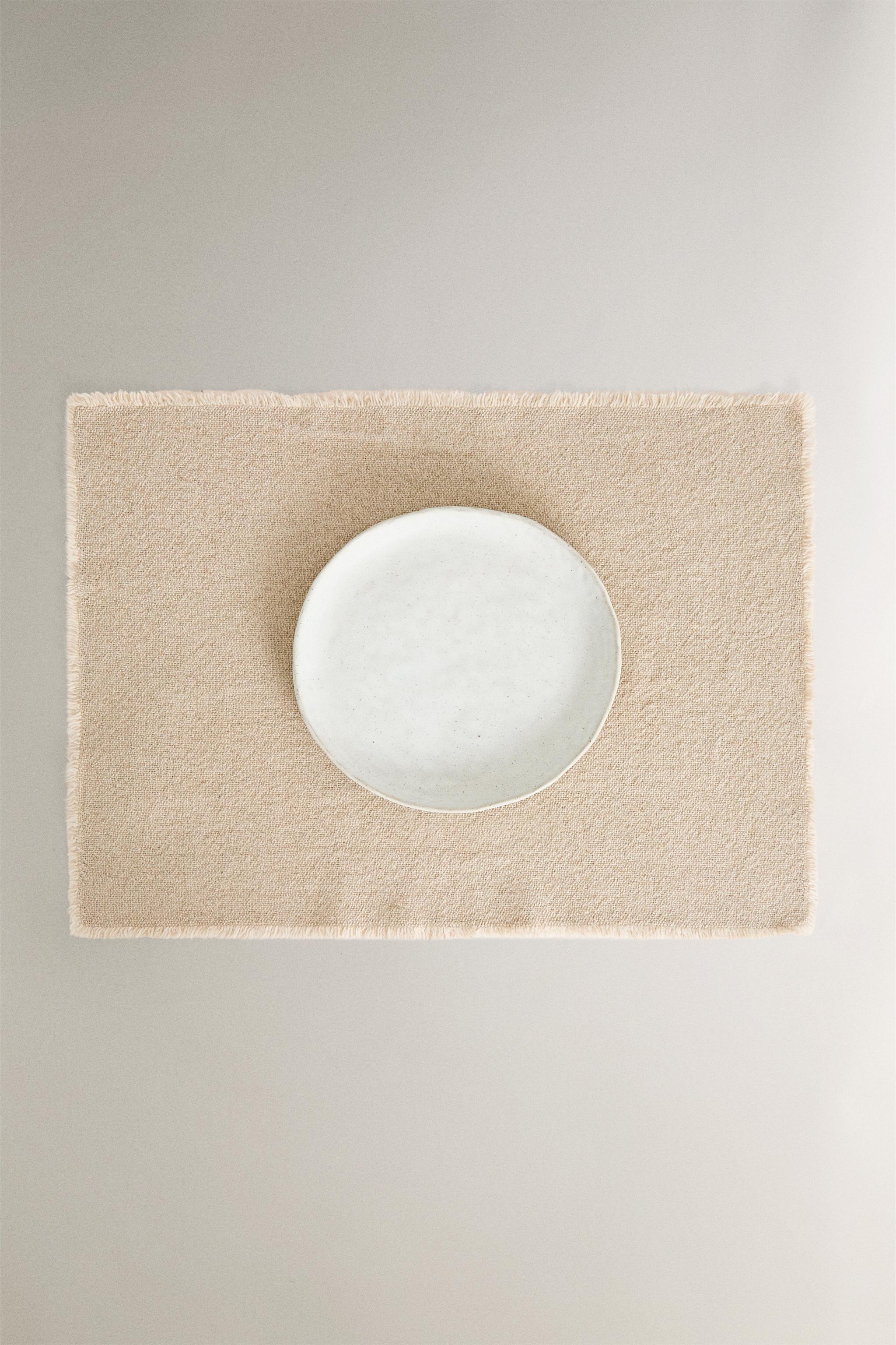 RUSTIC LINEN PLACEMAT