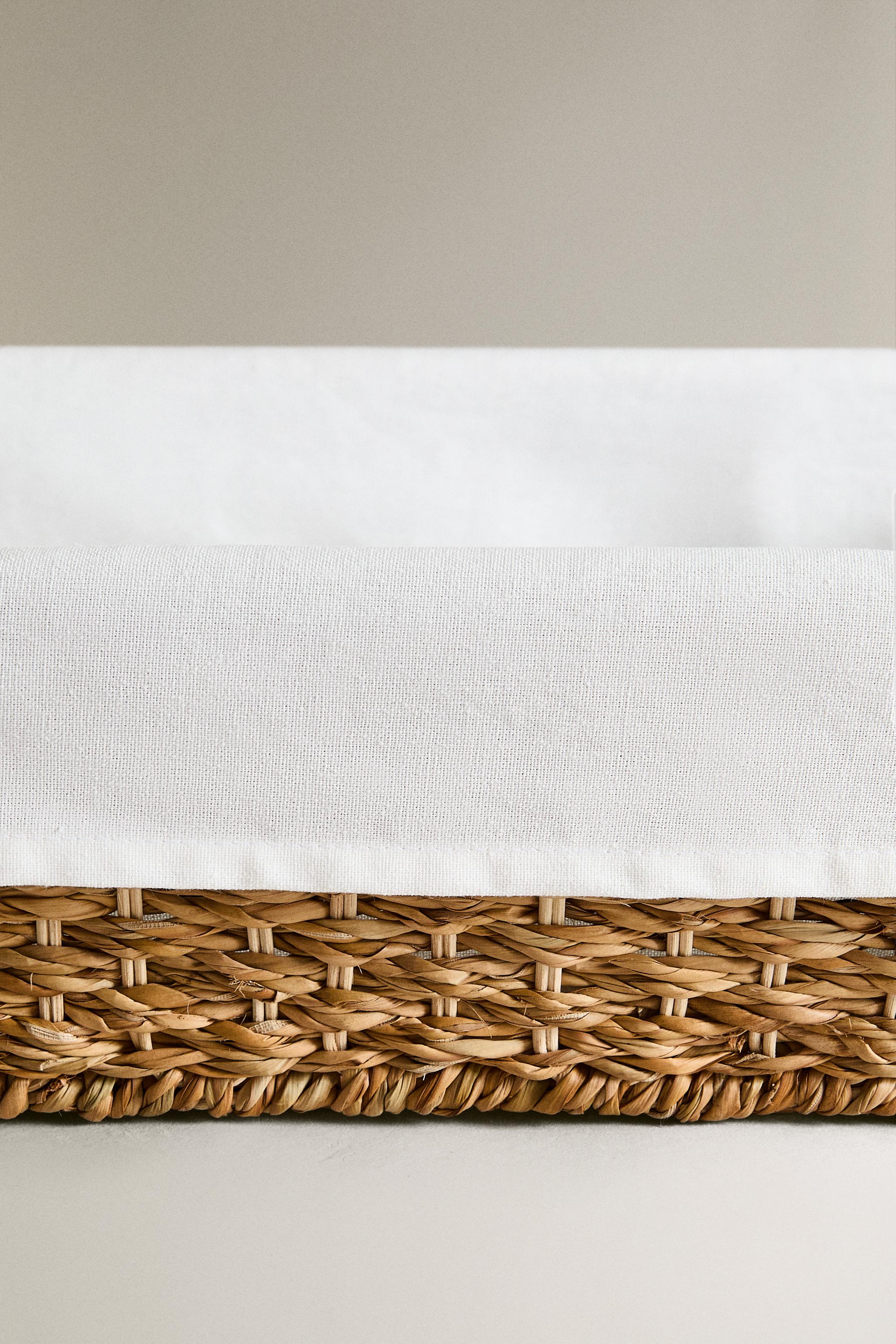 IRON BASKET WITH FABRIC LINING