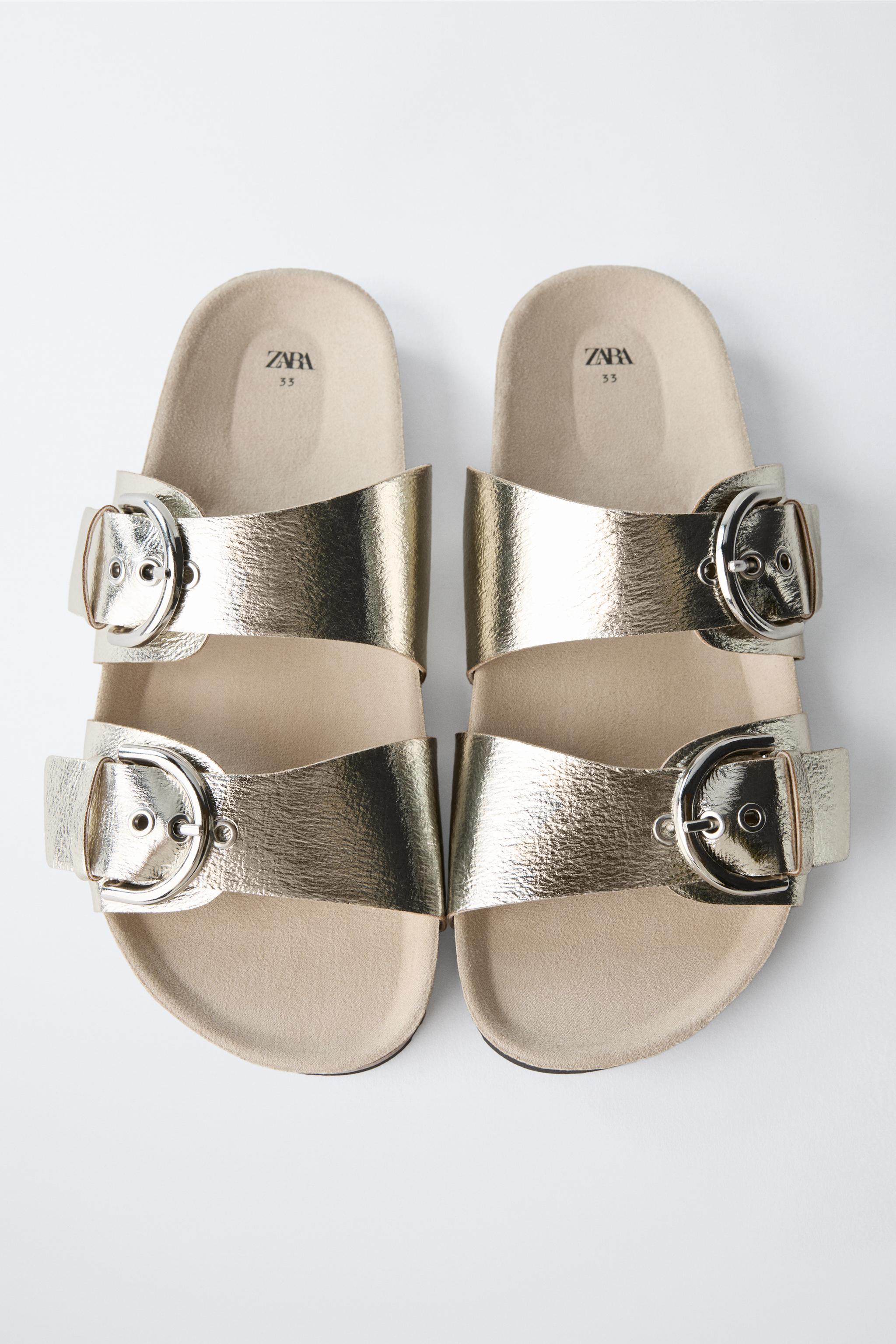 METALLIC BUCKLE SANDALS