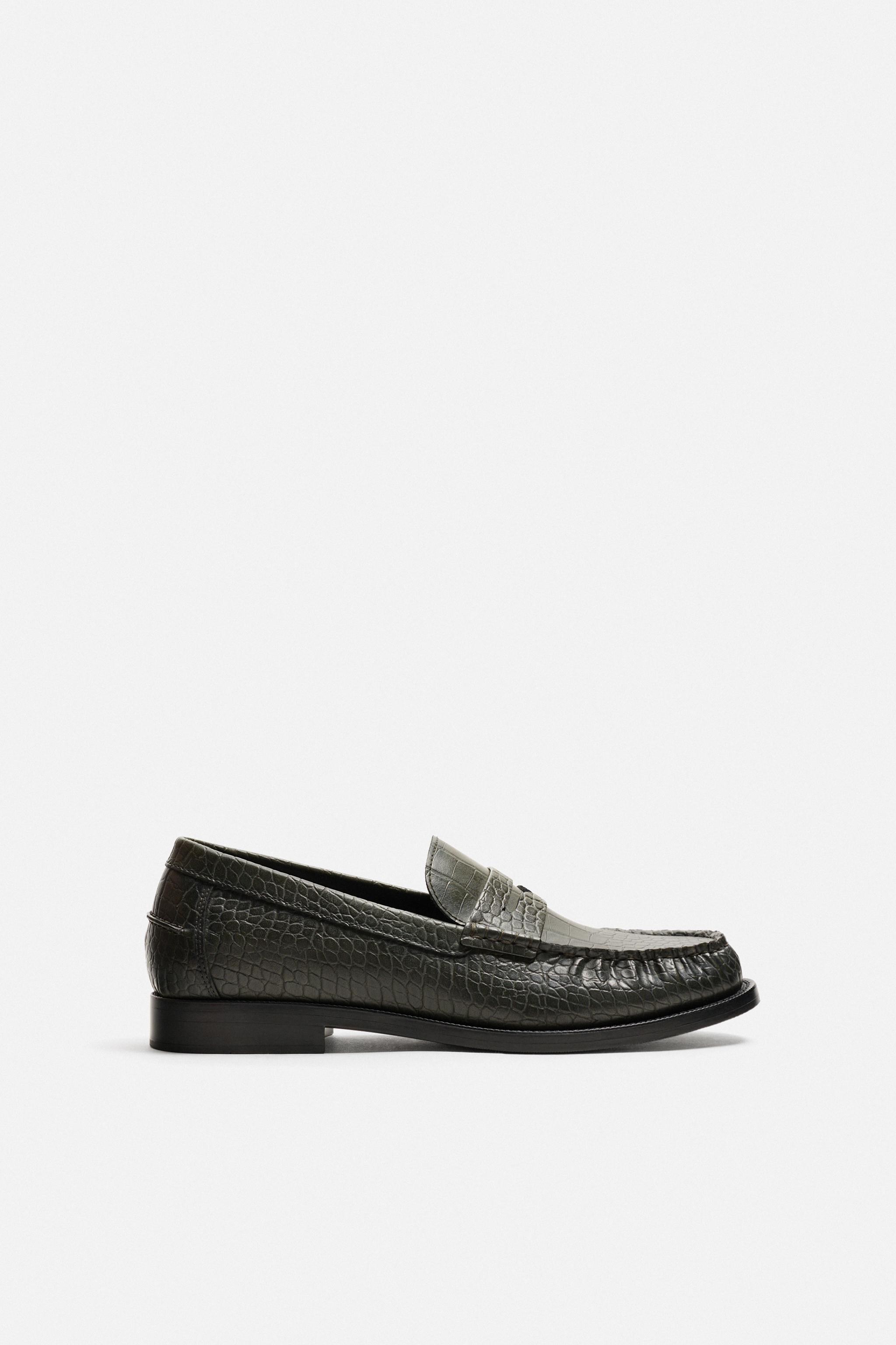 CROCODILE-EFFECT LOAFERS