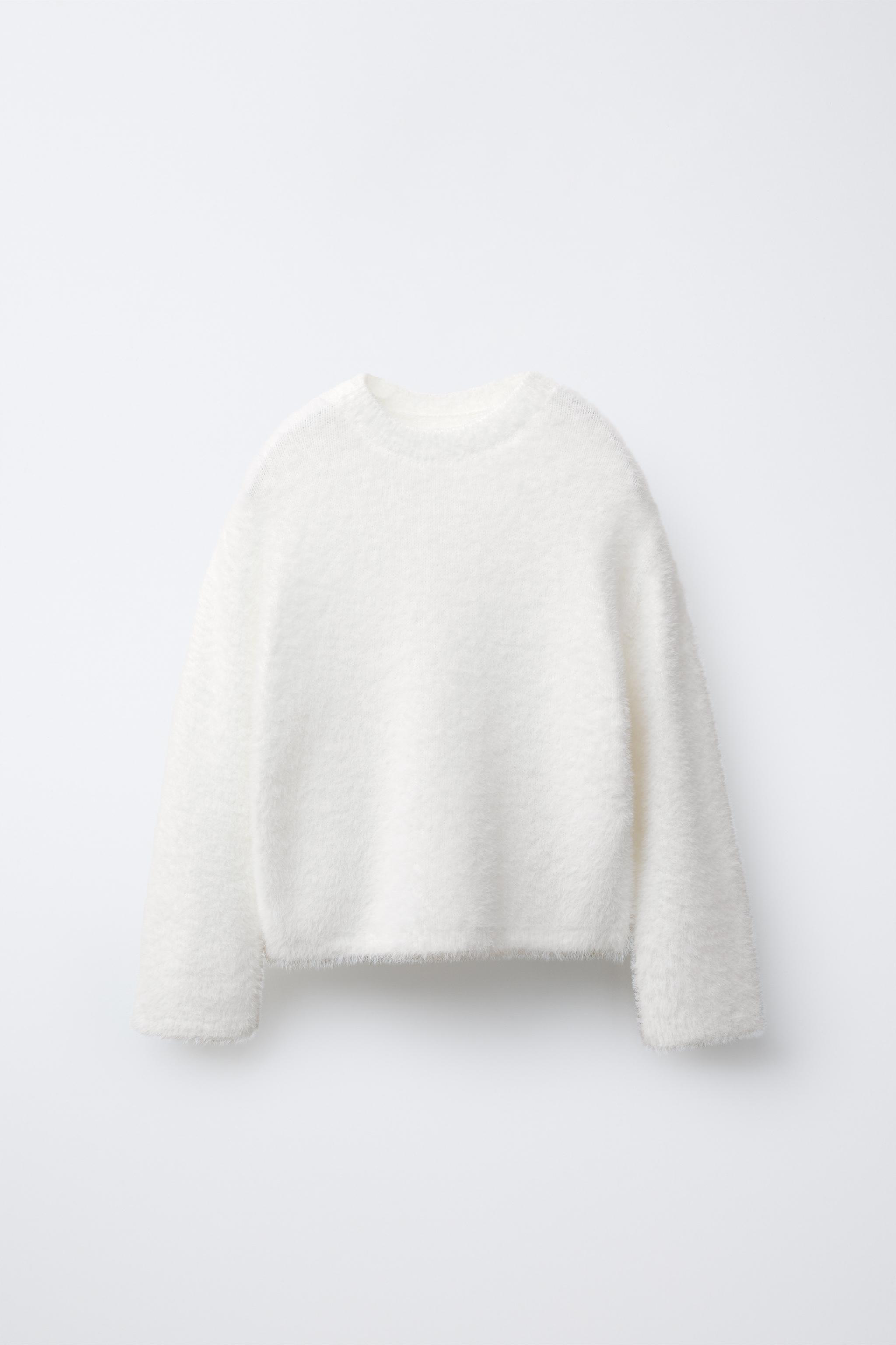 HAIR EFFECT KNIT SWEATER