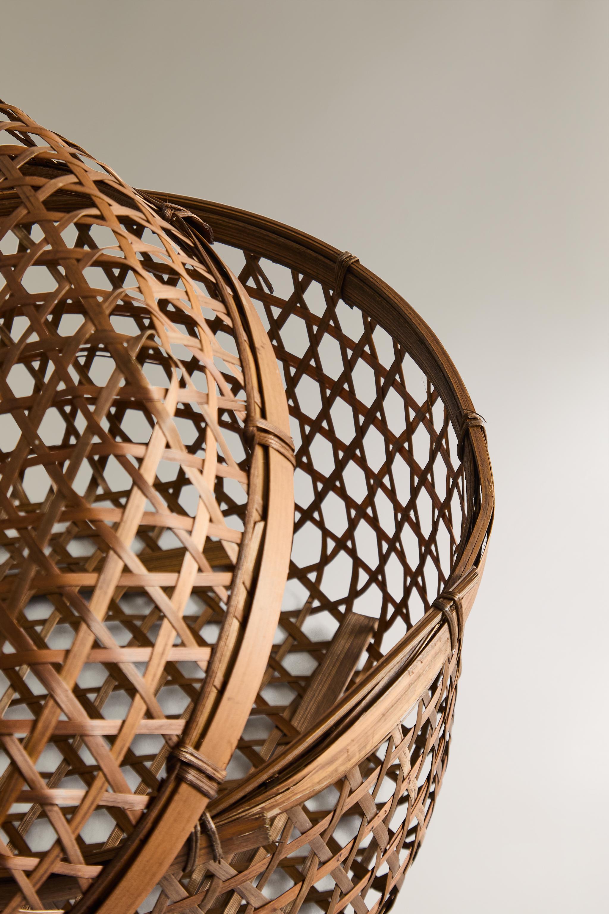 BAMBOO BASKET WITH LID