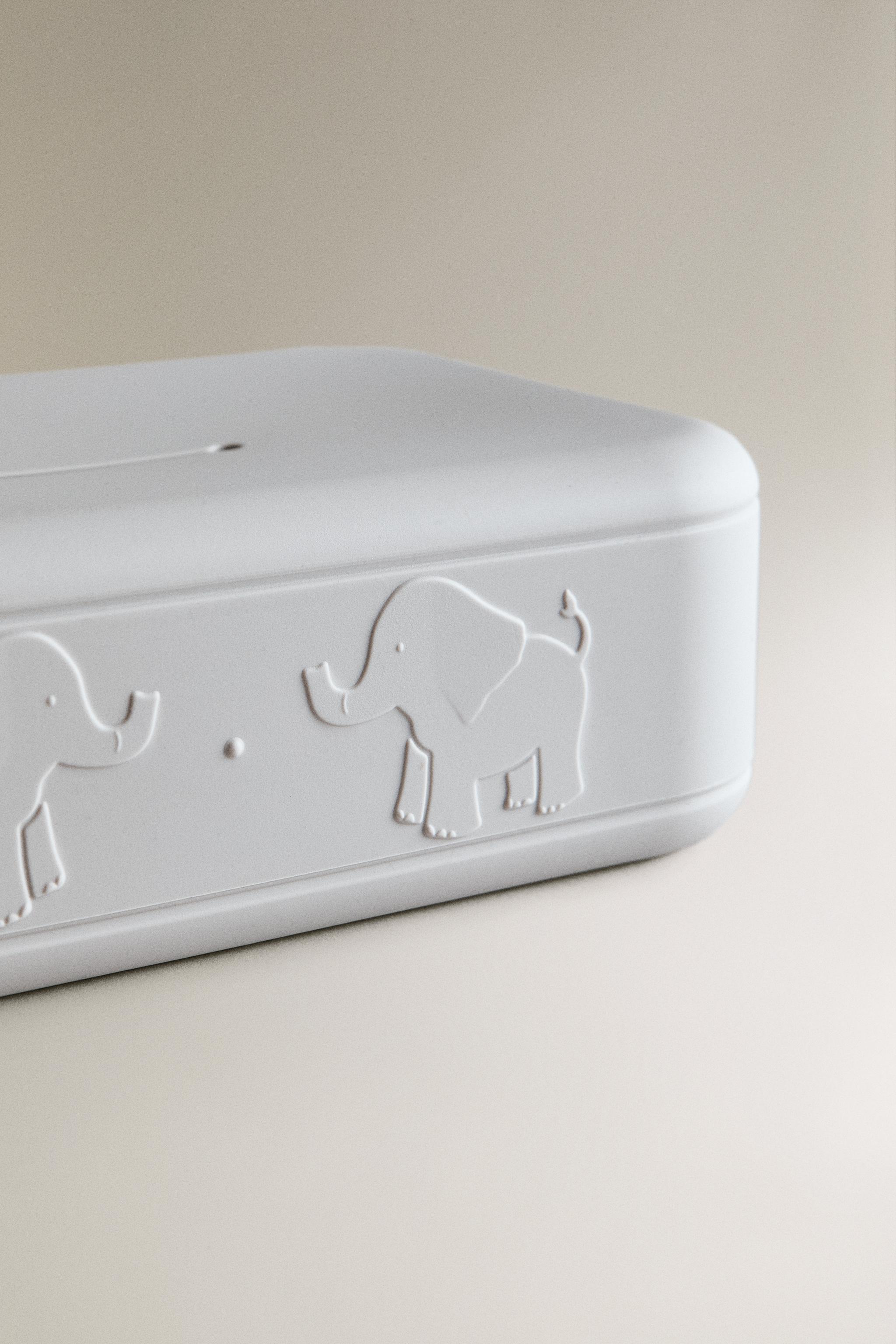 ELEPHANT SILICONE WIPE HOLDER