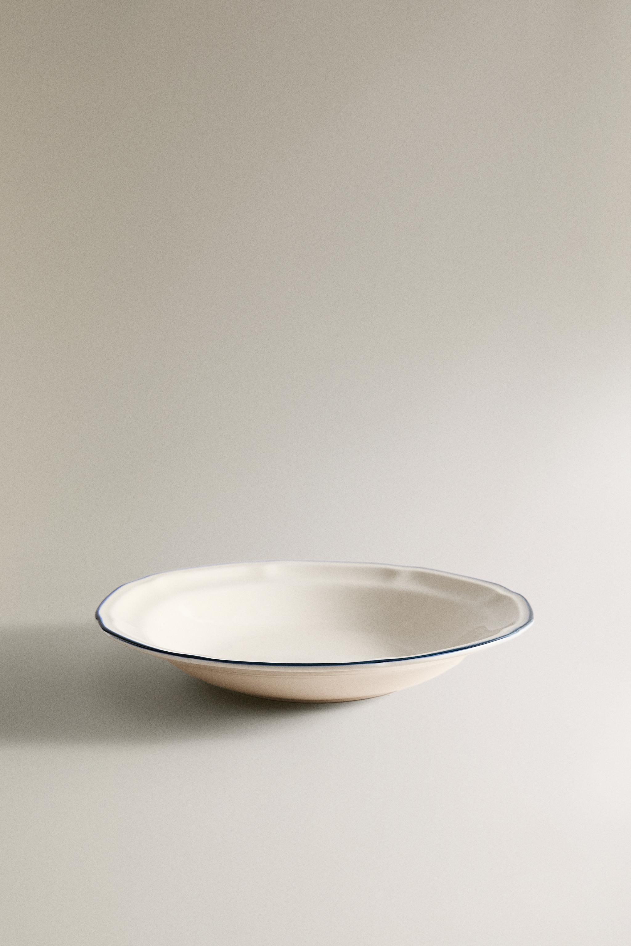 SOUP PLATE WITH CONTRAST RIM