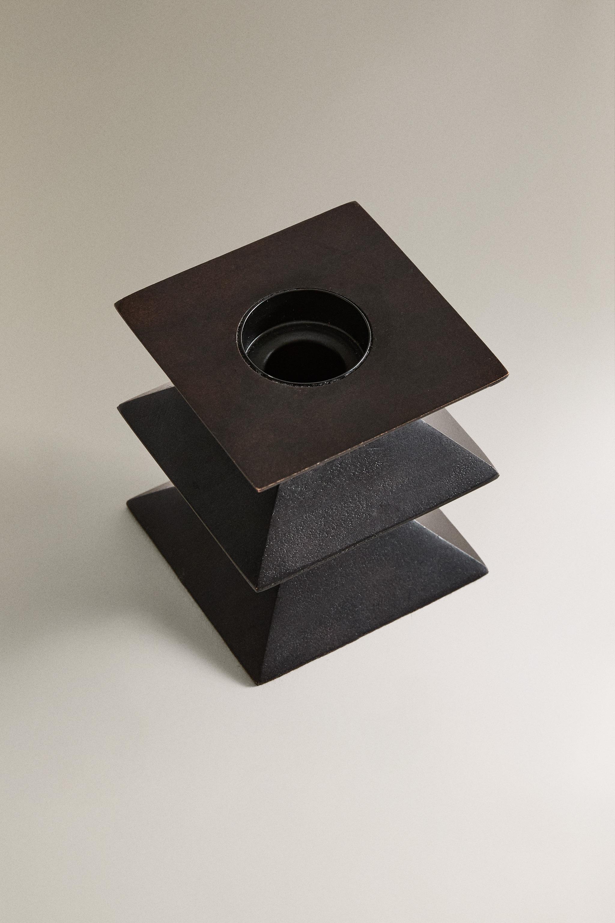 WOODEN PRISM CANDLESTICK