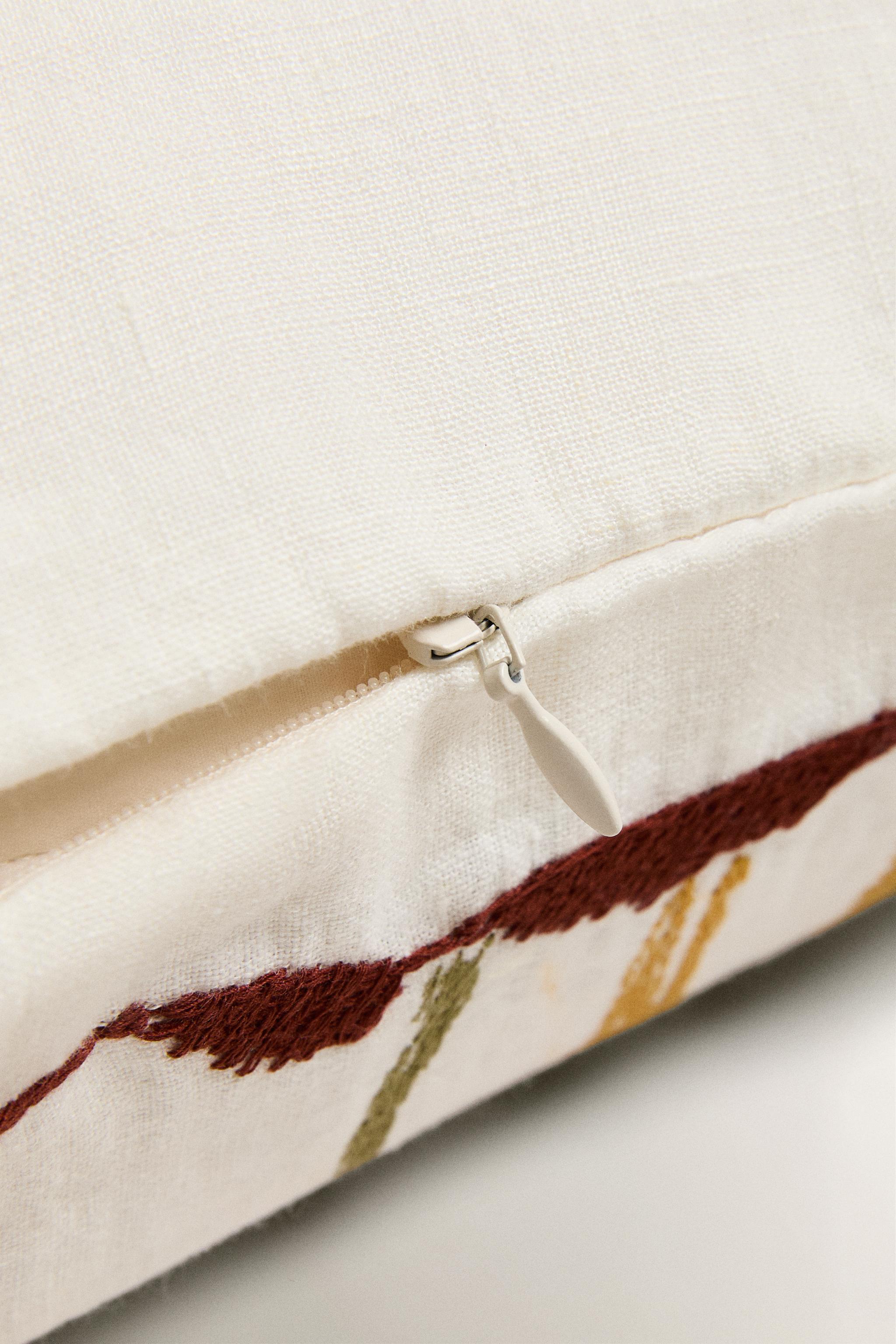 EMBROIDERED COASTAL THROW PILLOW COVER