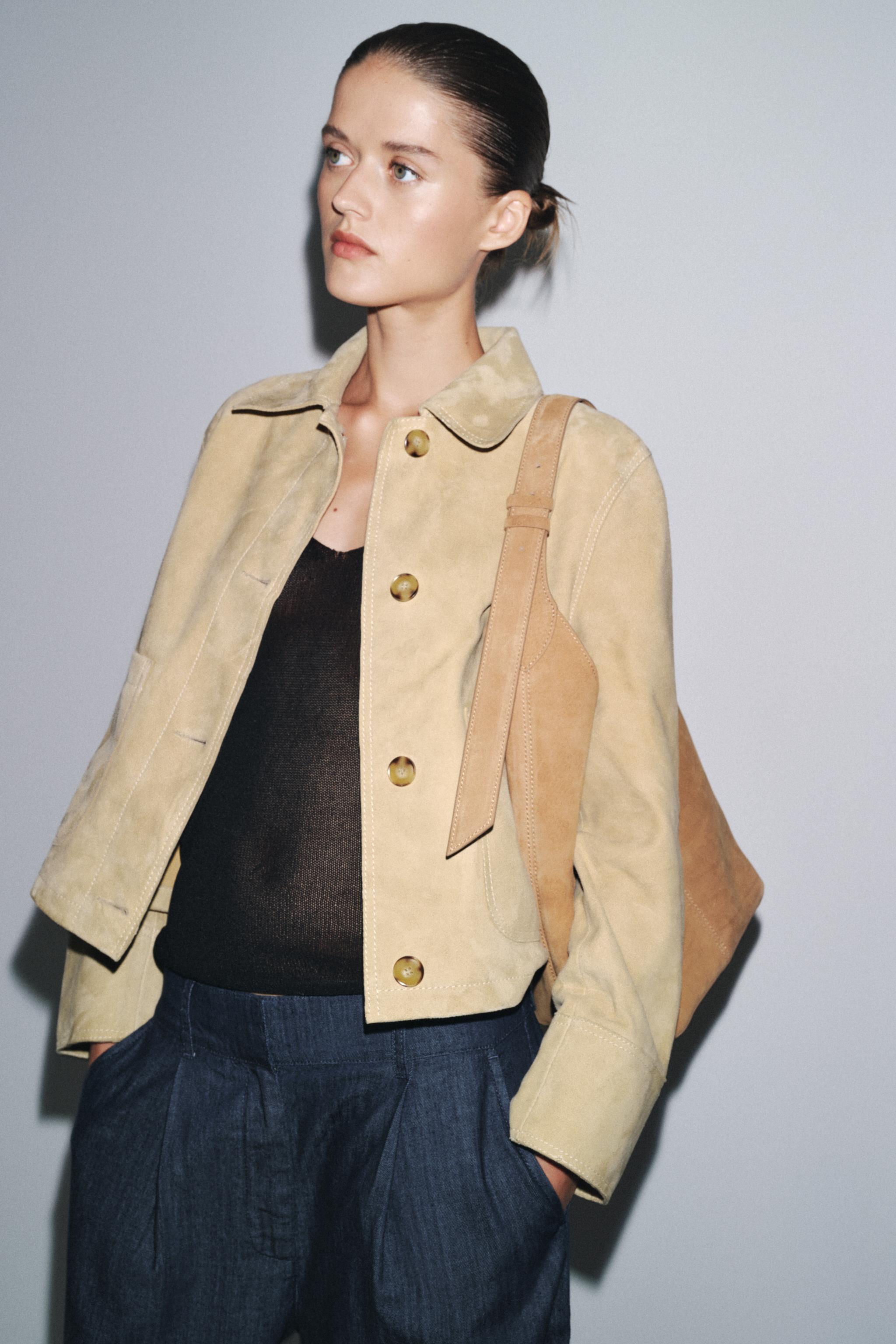 LEATHER MAXI BUCKET BAG WITH HANDLE DETAIL