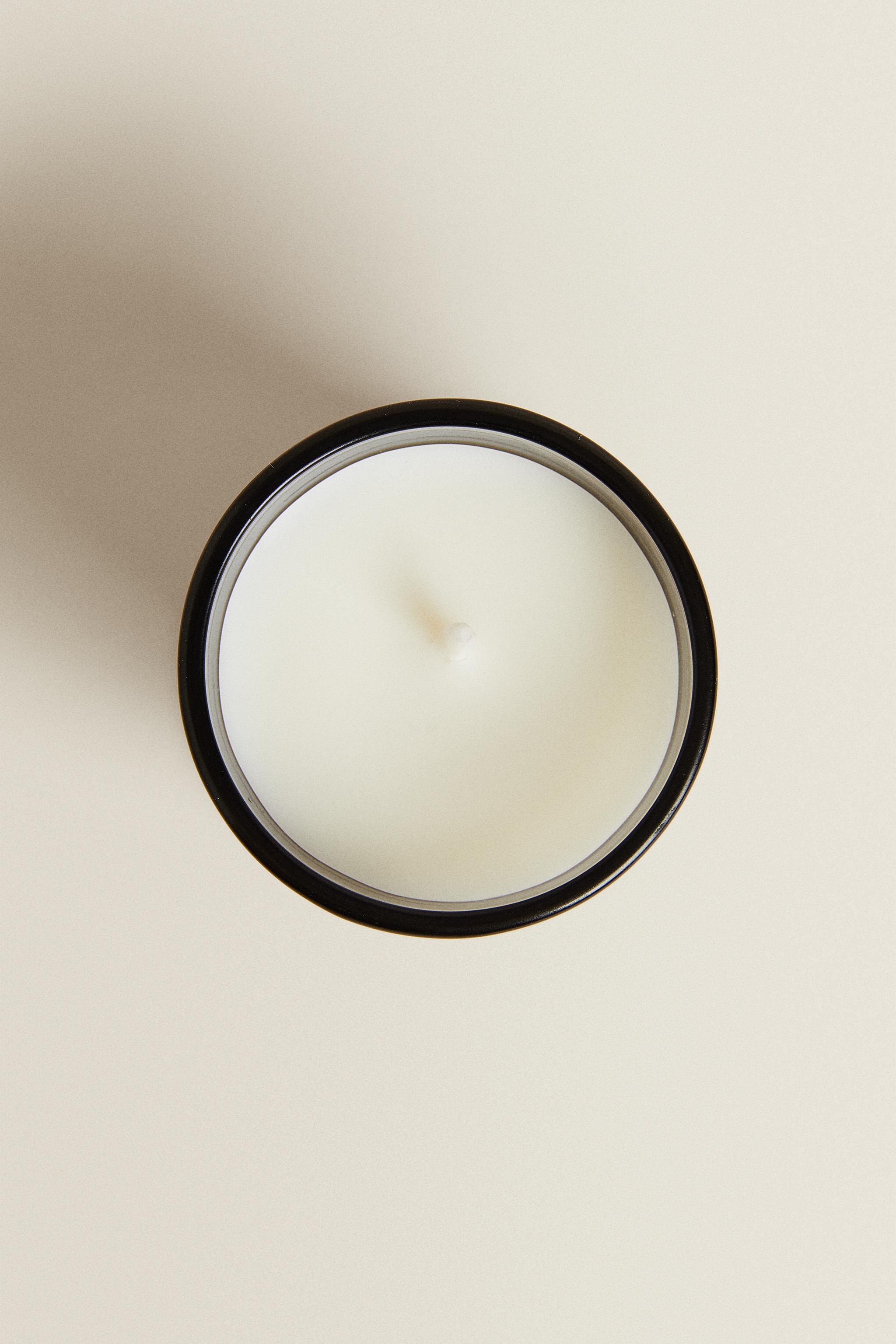 (150 G) ETERNAL MUSK SCENTED CANDLE