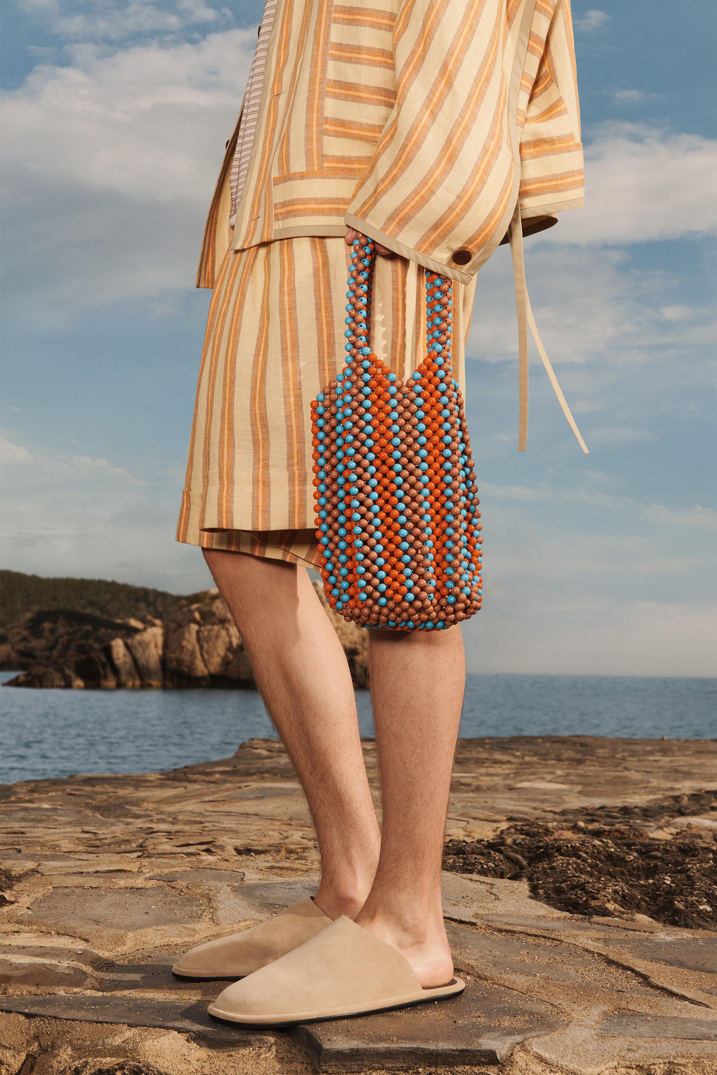 LIMITED EDITION LEATHER CLOGS