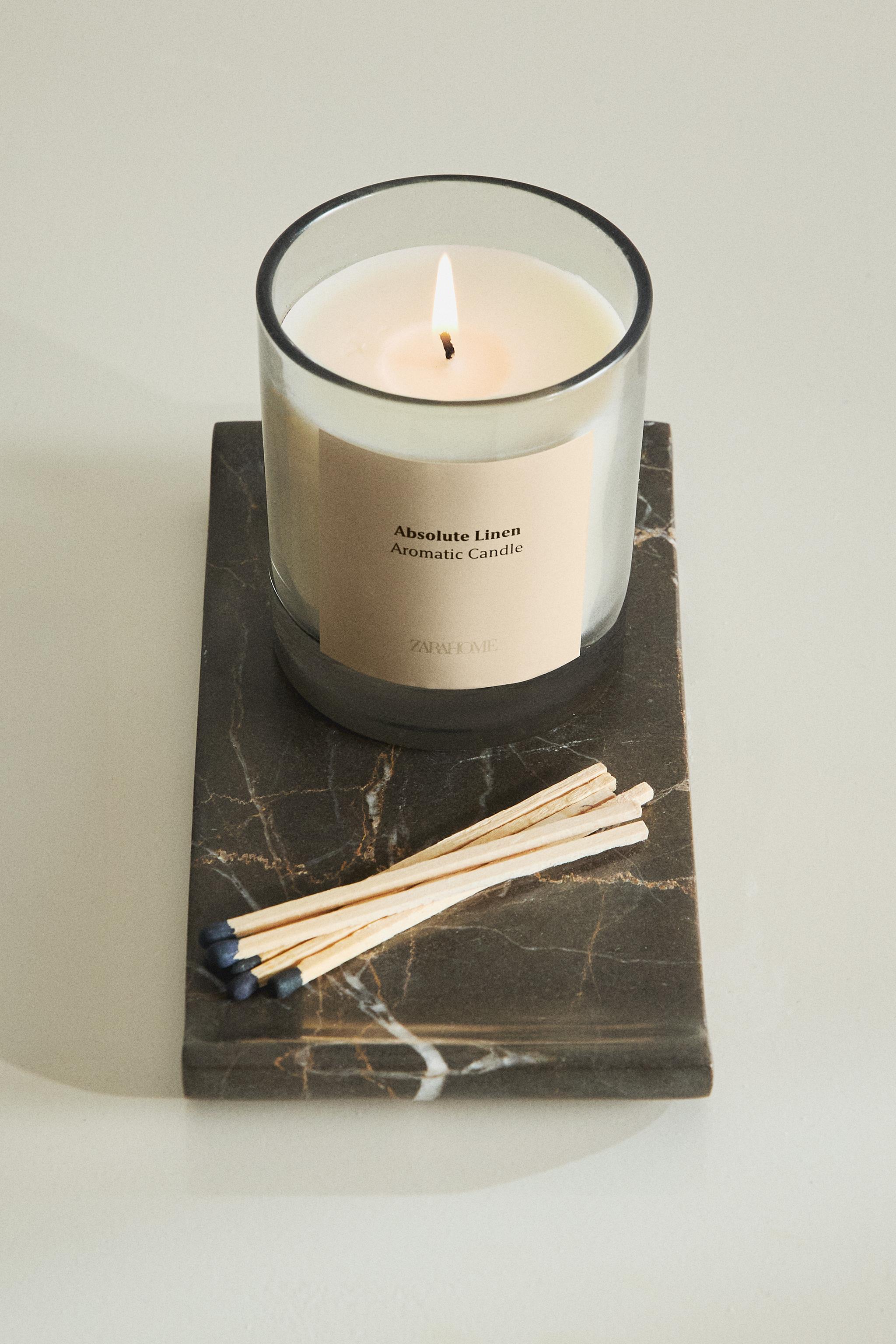 (200 G) ABSOLUTE LINEN SCENTED CANDLE