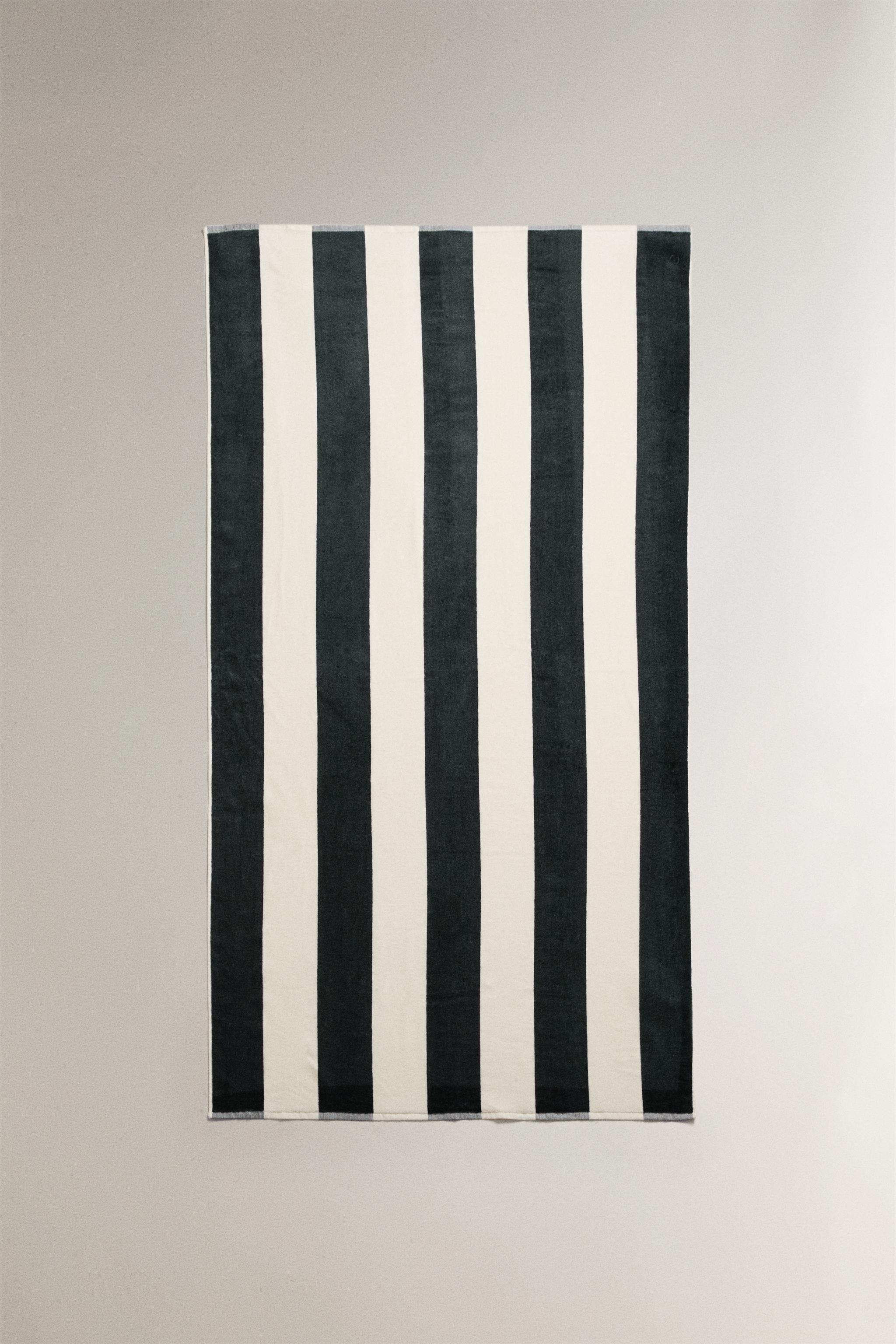 WIDE STRIPE VELOUR BEACH TOWEL