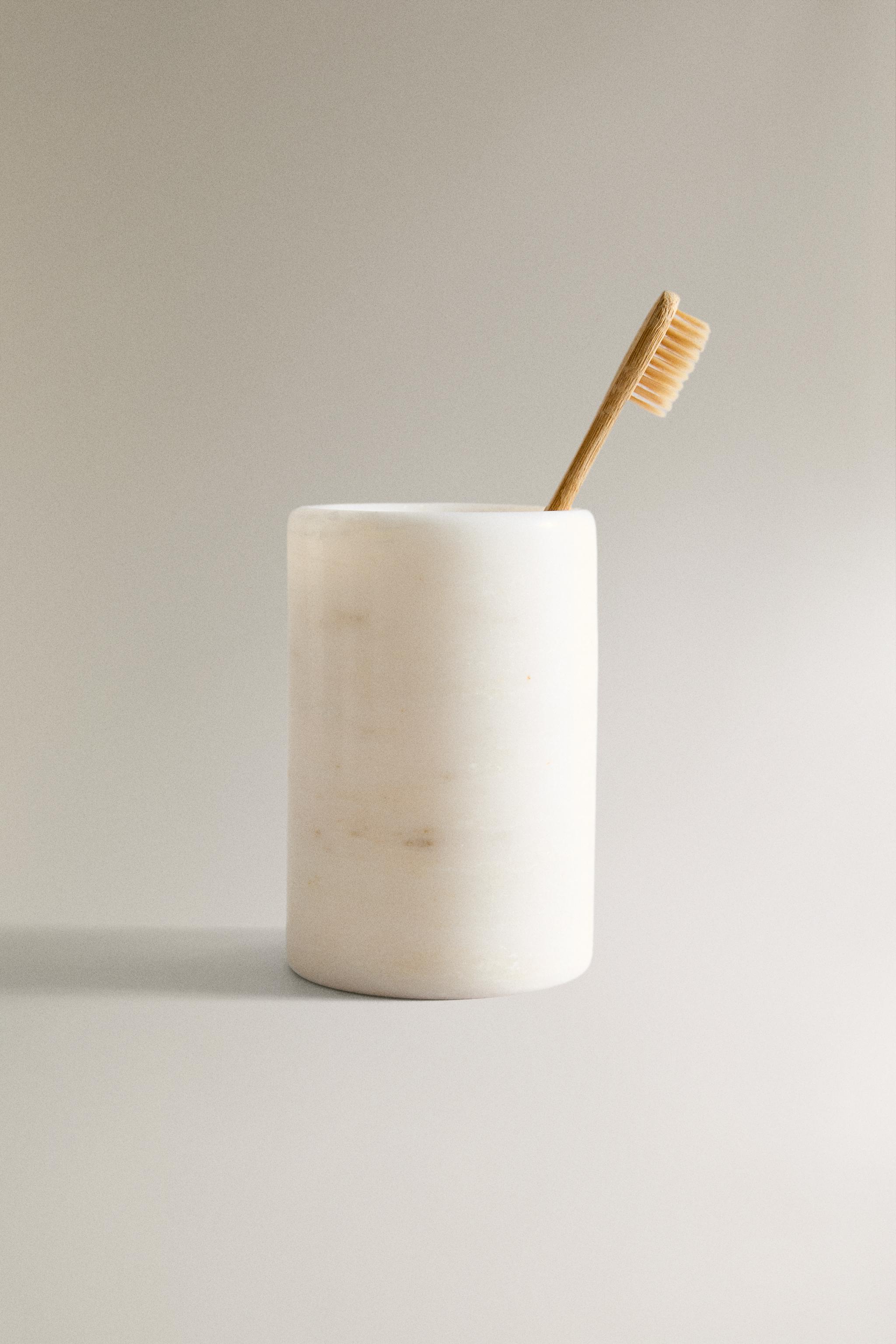 WHITE MARBLE TOOTHBRUSH HOLDER