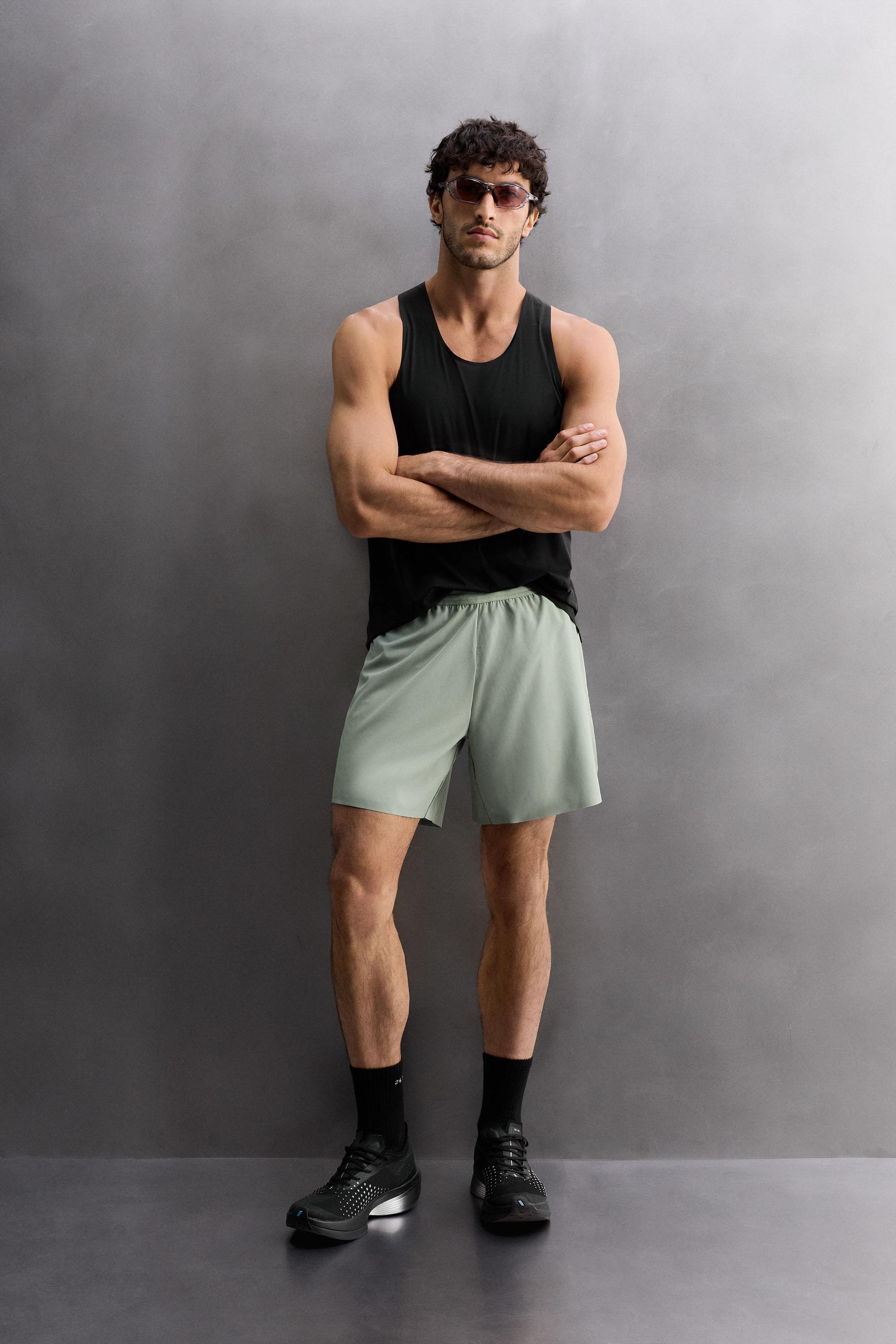 LIGHTWEIGHT PERFORATED SHORTS