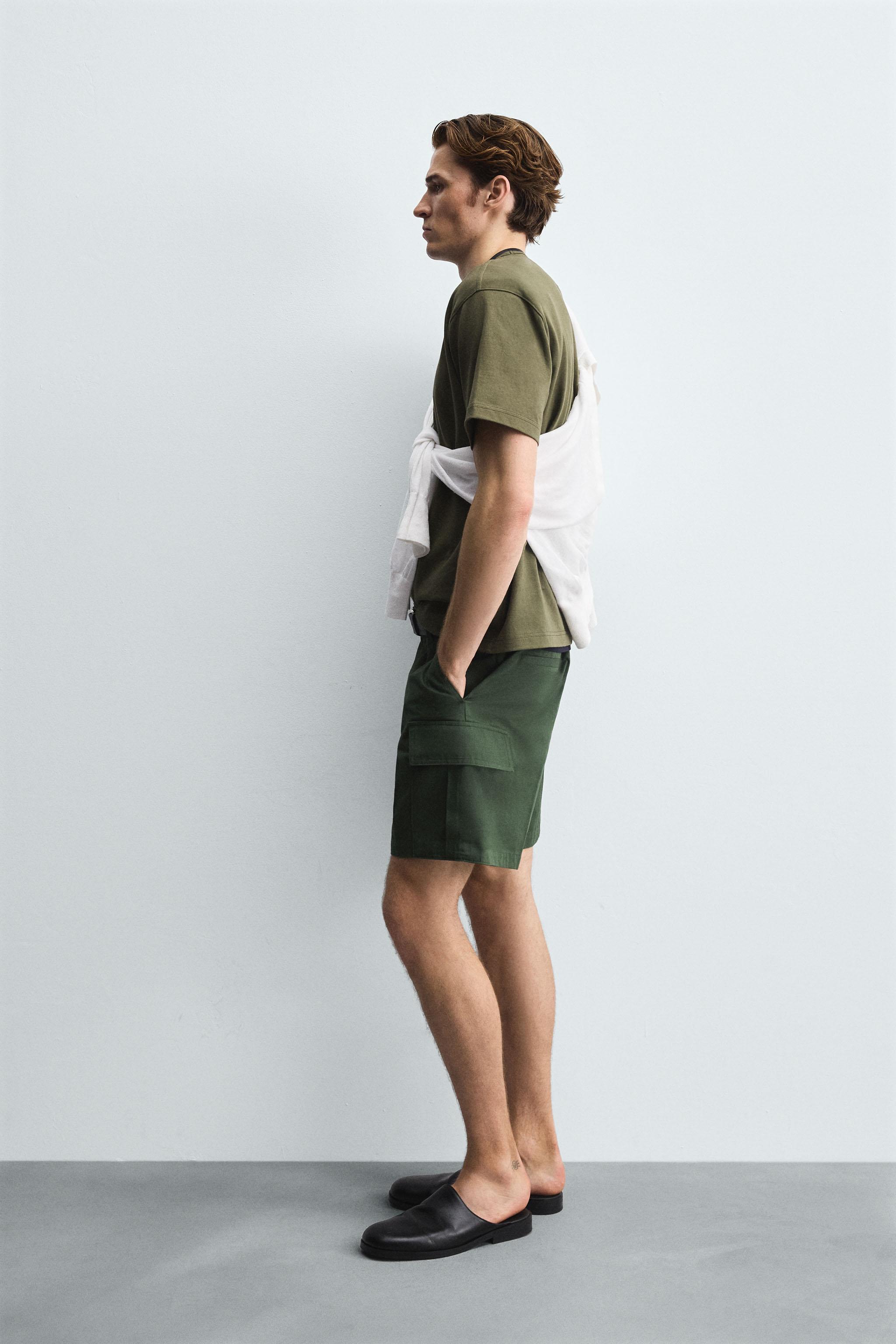 REGULAR FIT CARGO SHORTS