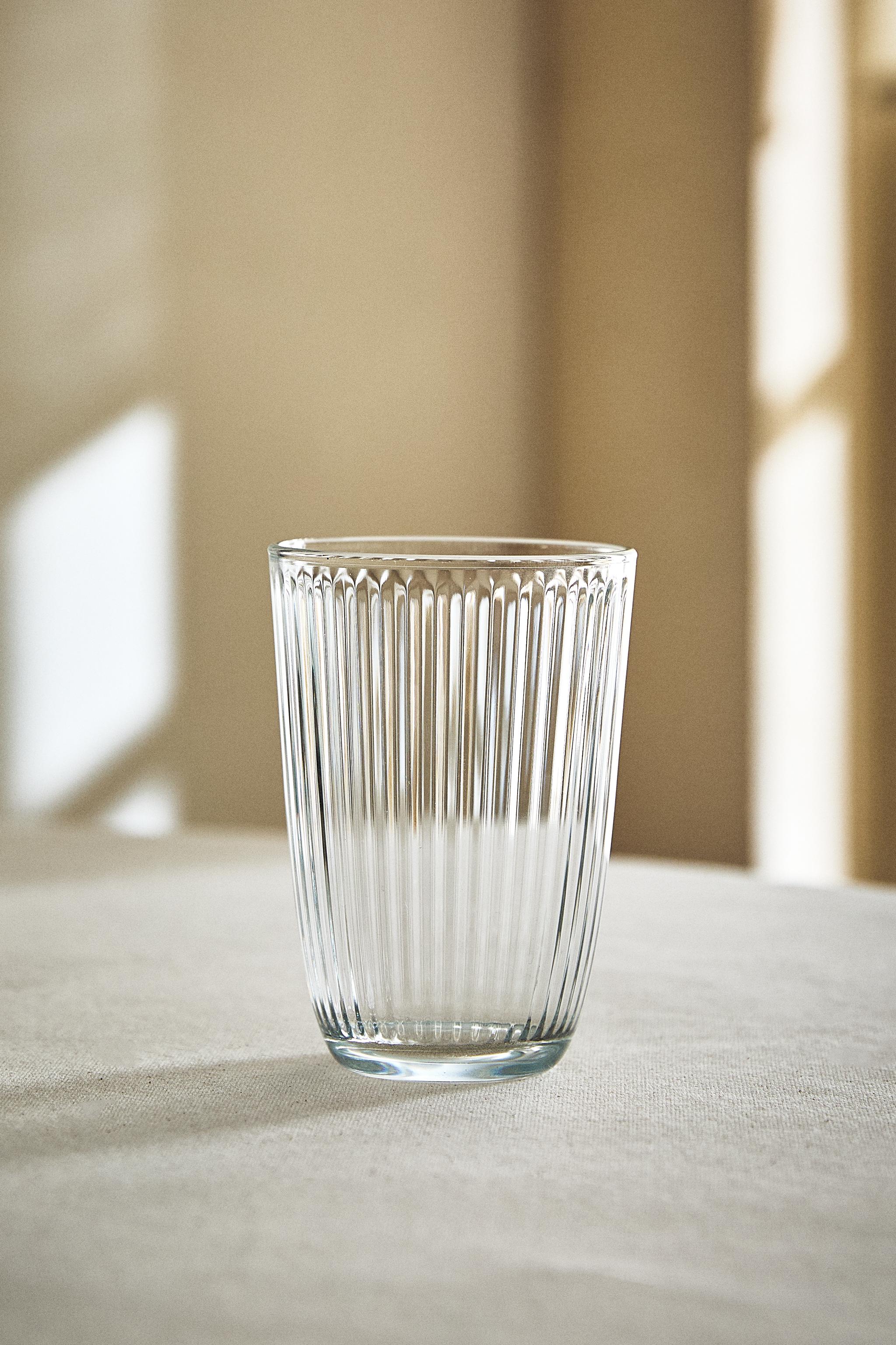 LINE-DESIGN GLASS SOFT DRINK TUMBLER