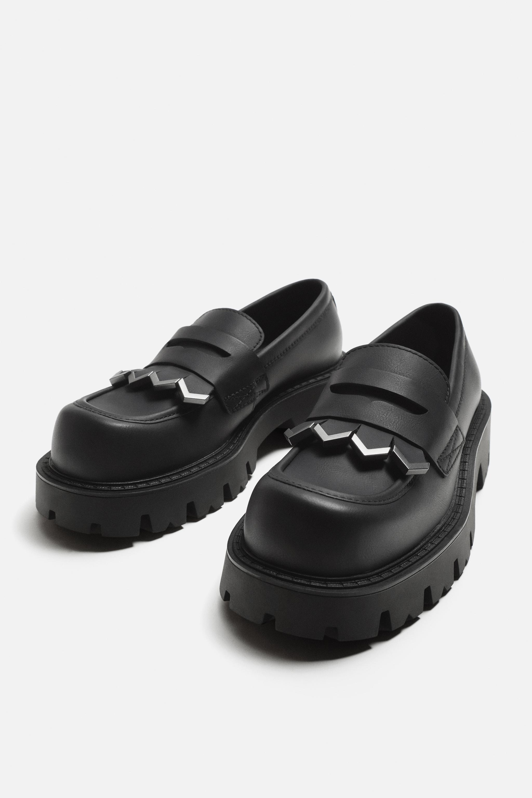 CHUNKY FRINGE LOAFERS