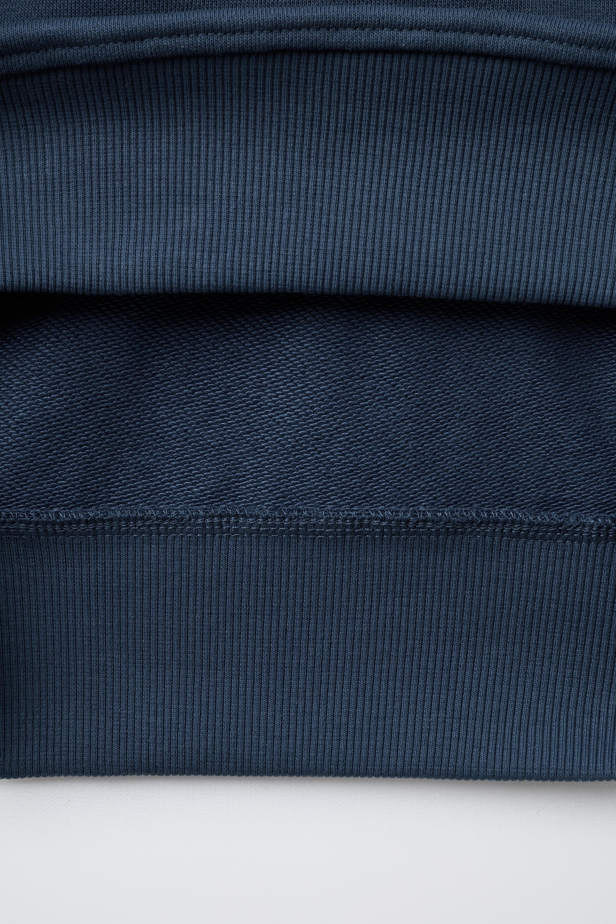 TEXT HOODED SWEATSHIRT AND JOGGER PANTS SET