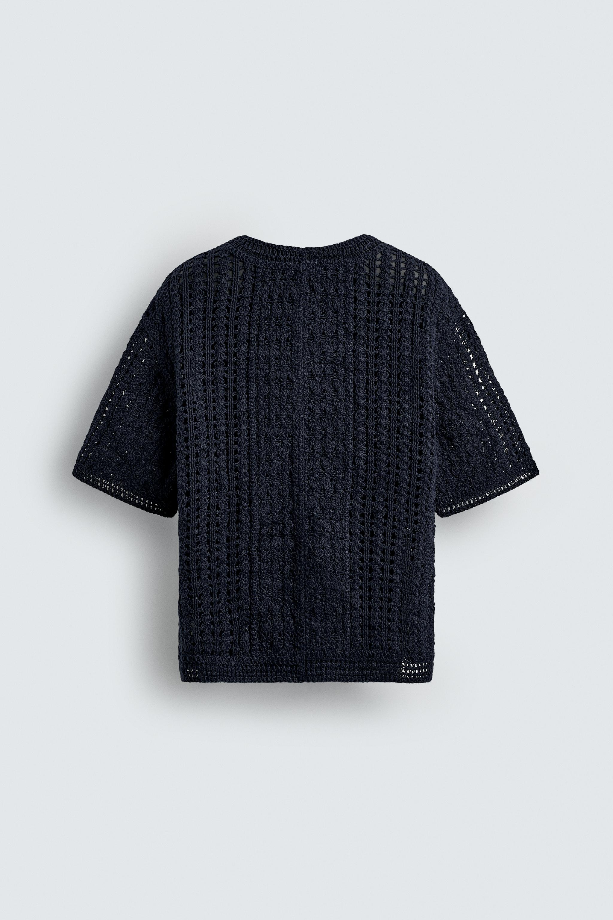 CROCHET TEXTURED T-SHIRT