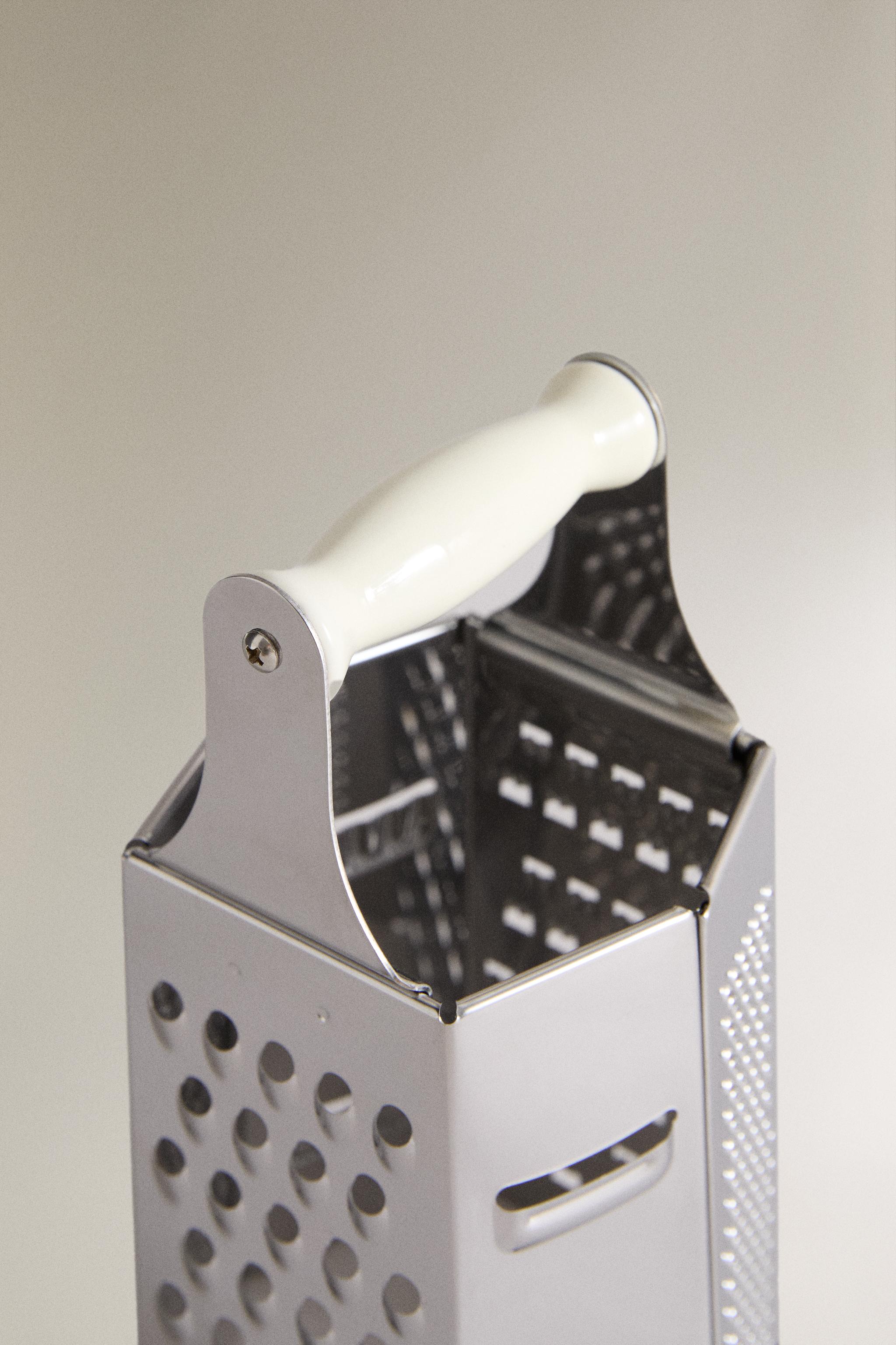 VERTICAL STEEL KITCHEN GRATER