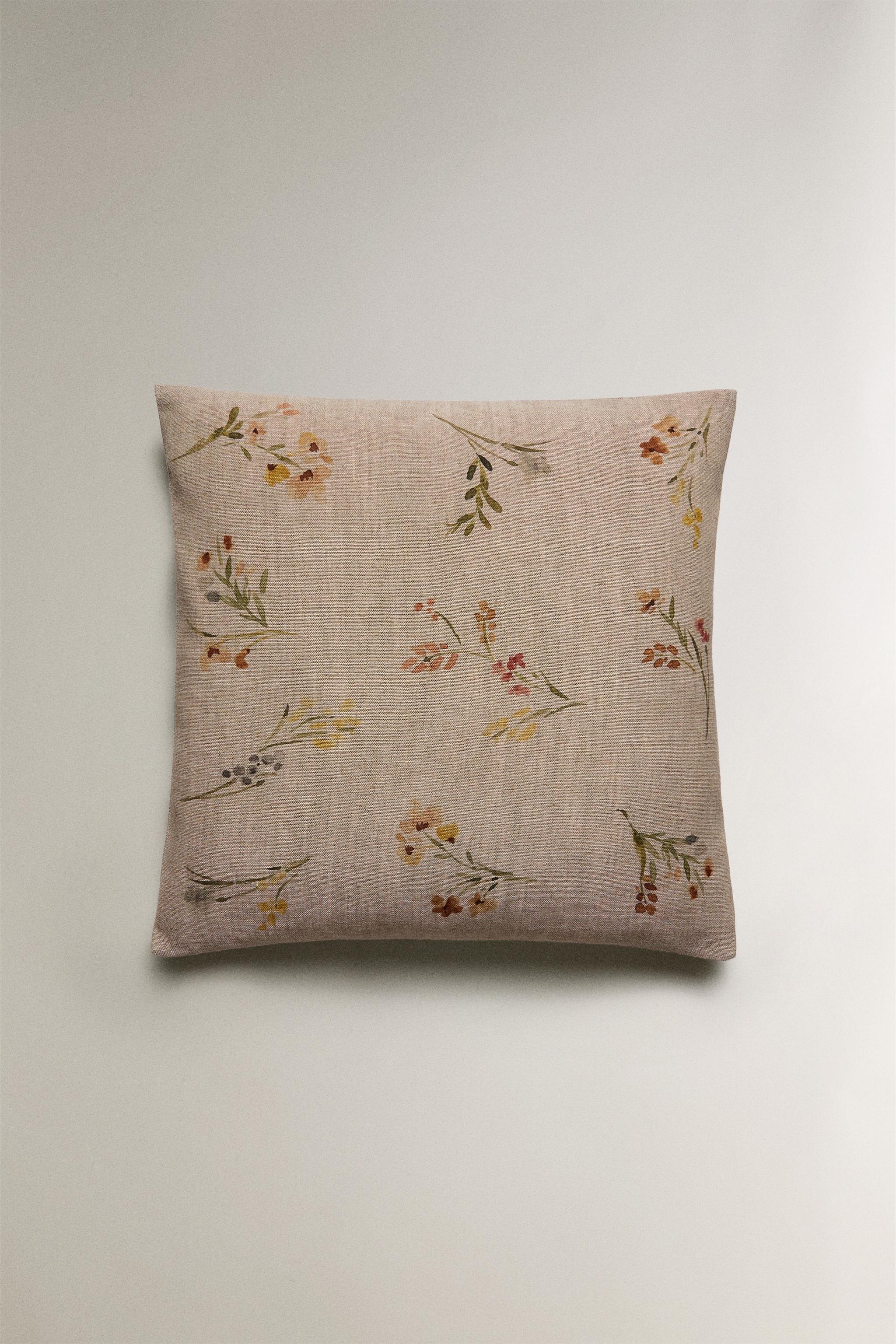 FLORAL PRINT THROW PILLOW COVER