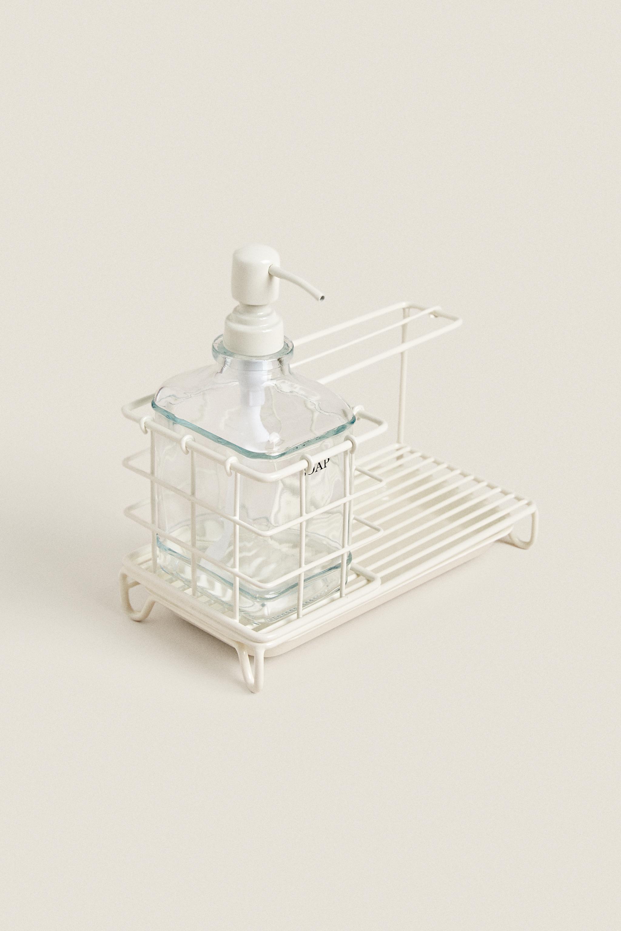 WHITE METAL STRUCTURE