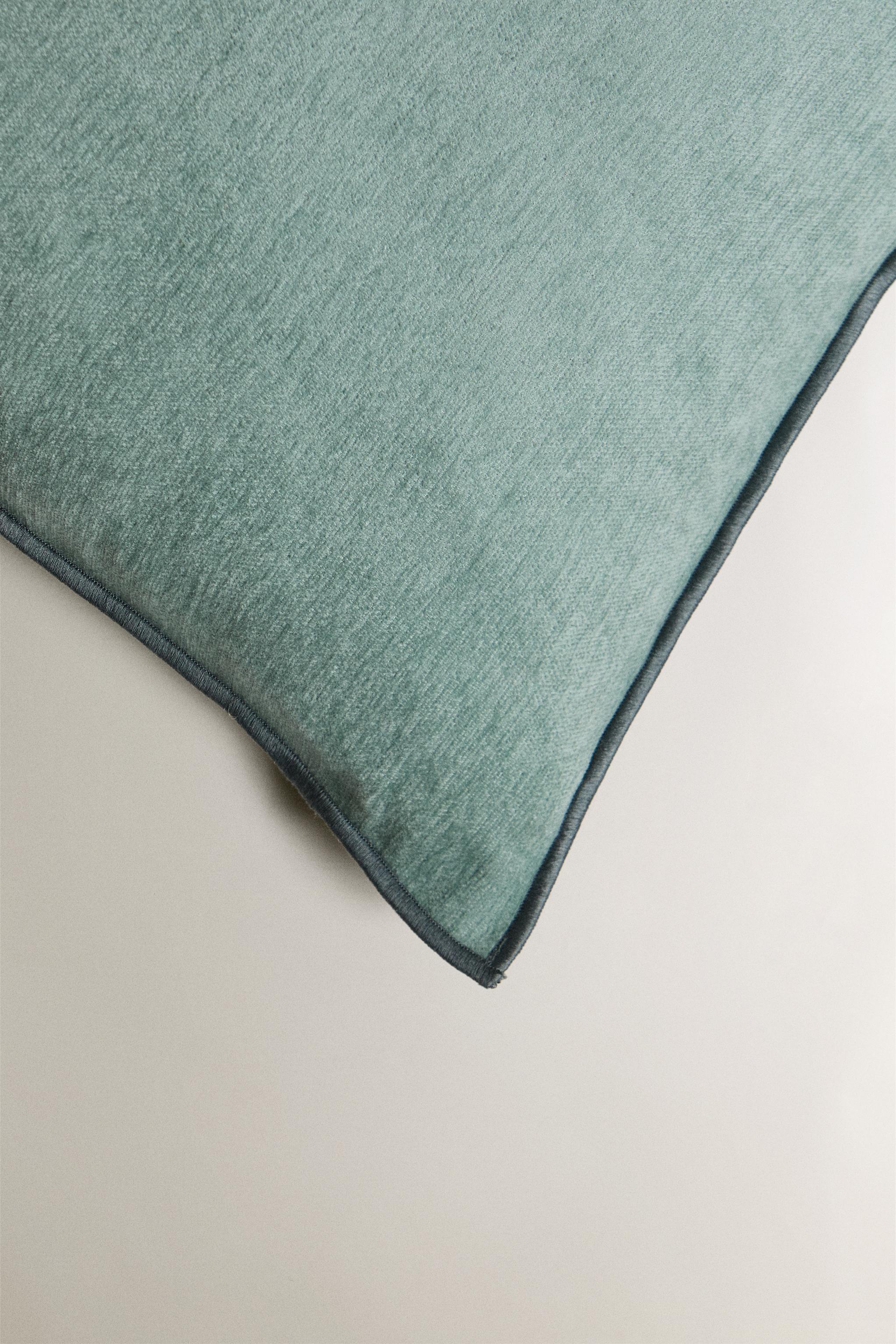 CHENILLE THROW PILLOW COVER