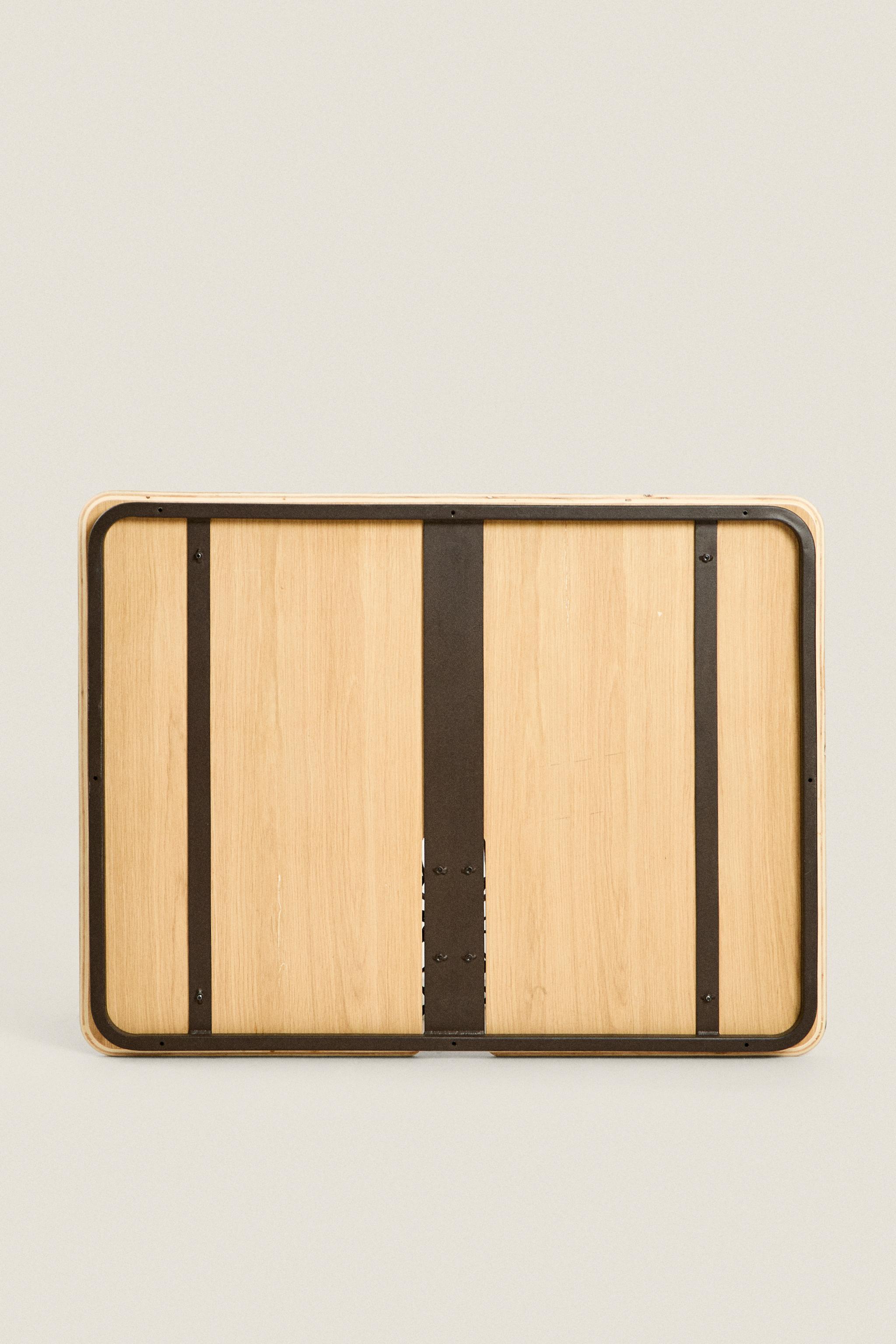 WOODEN WALL BASKETBALL HOOP