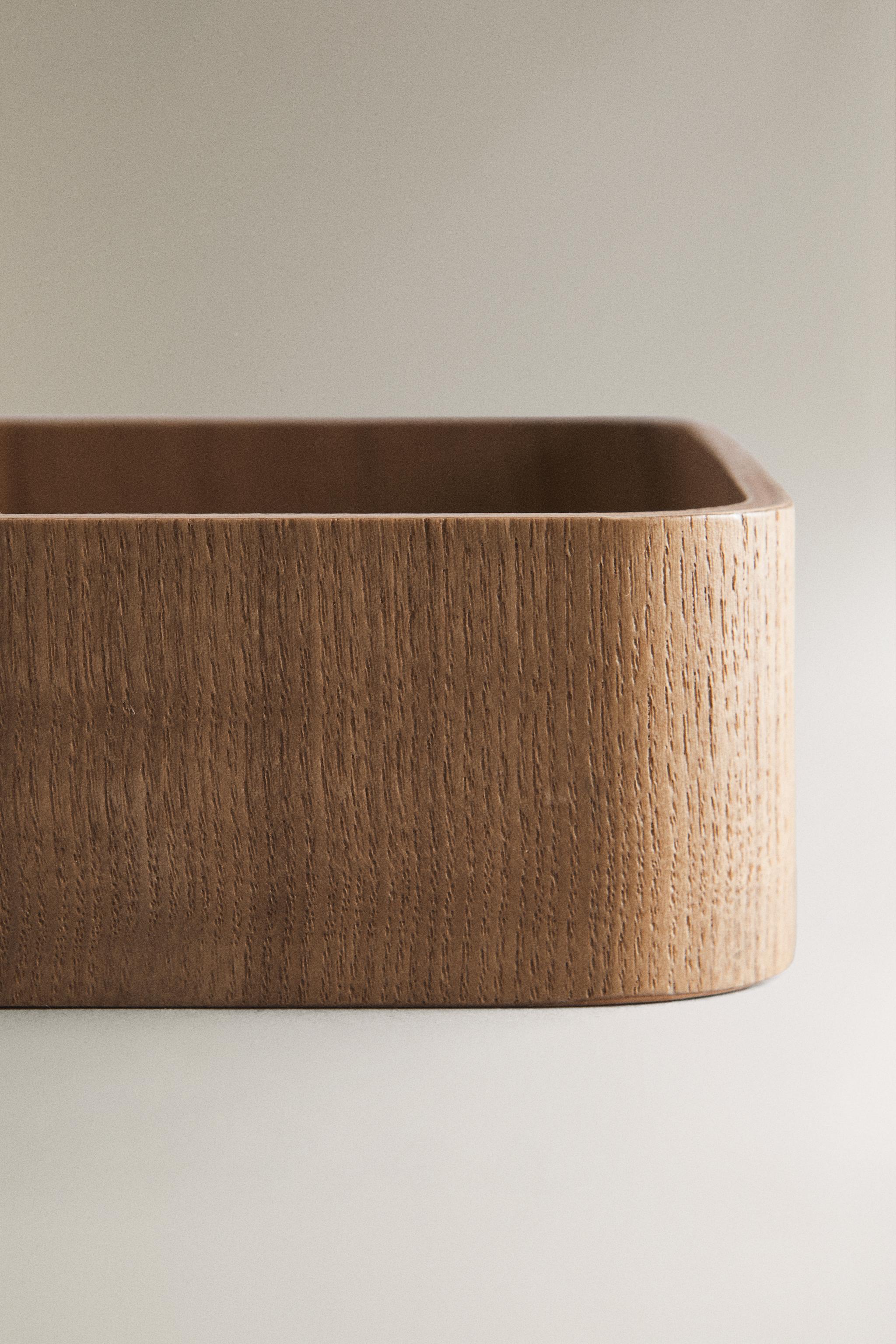 WOODEN NAPKIN HOLDER