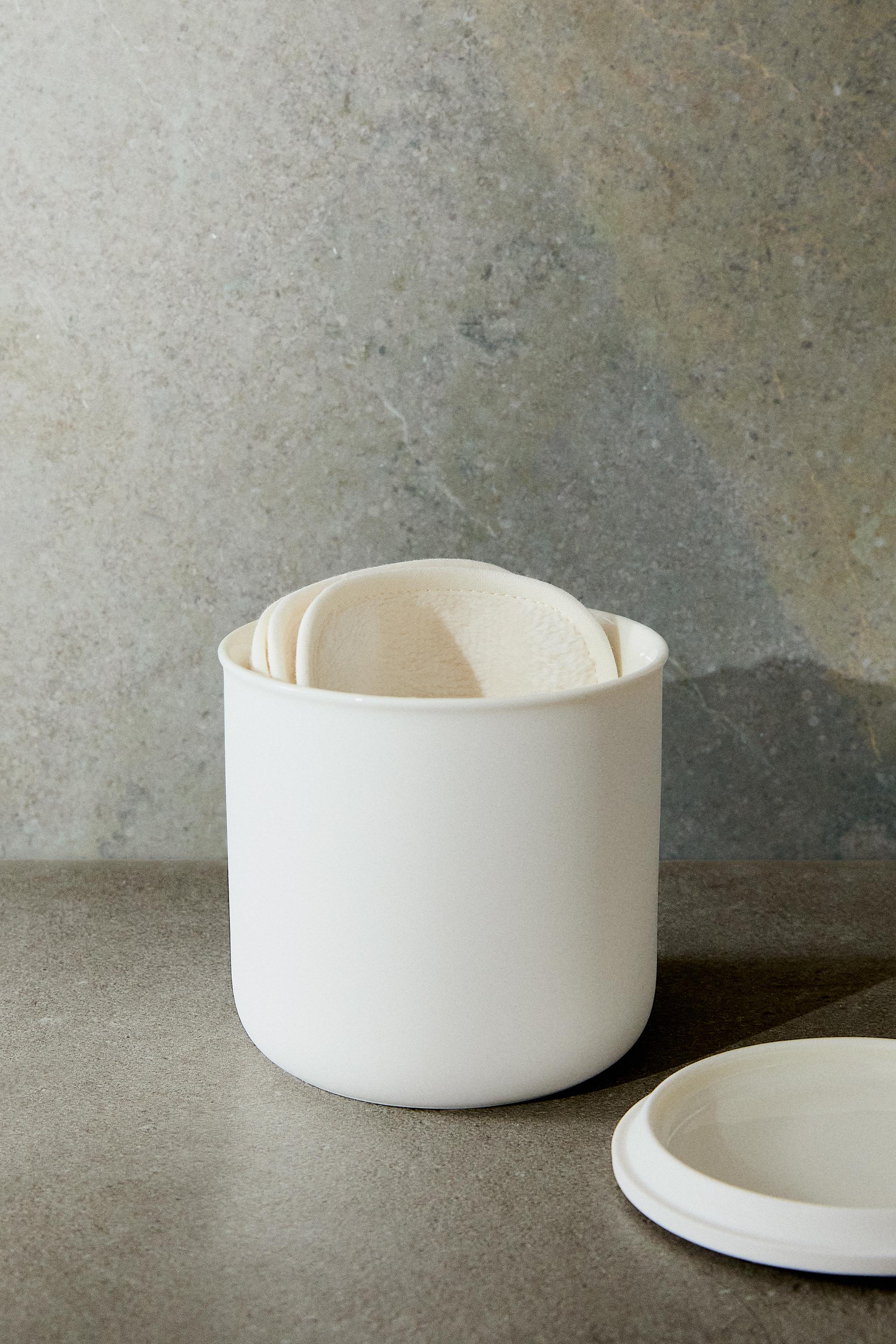 CERAMIC BATHROOM JAR