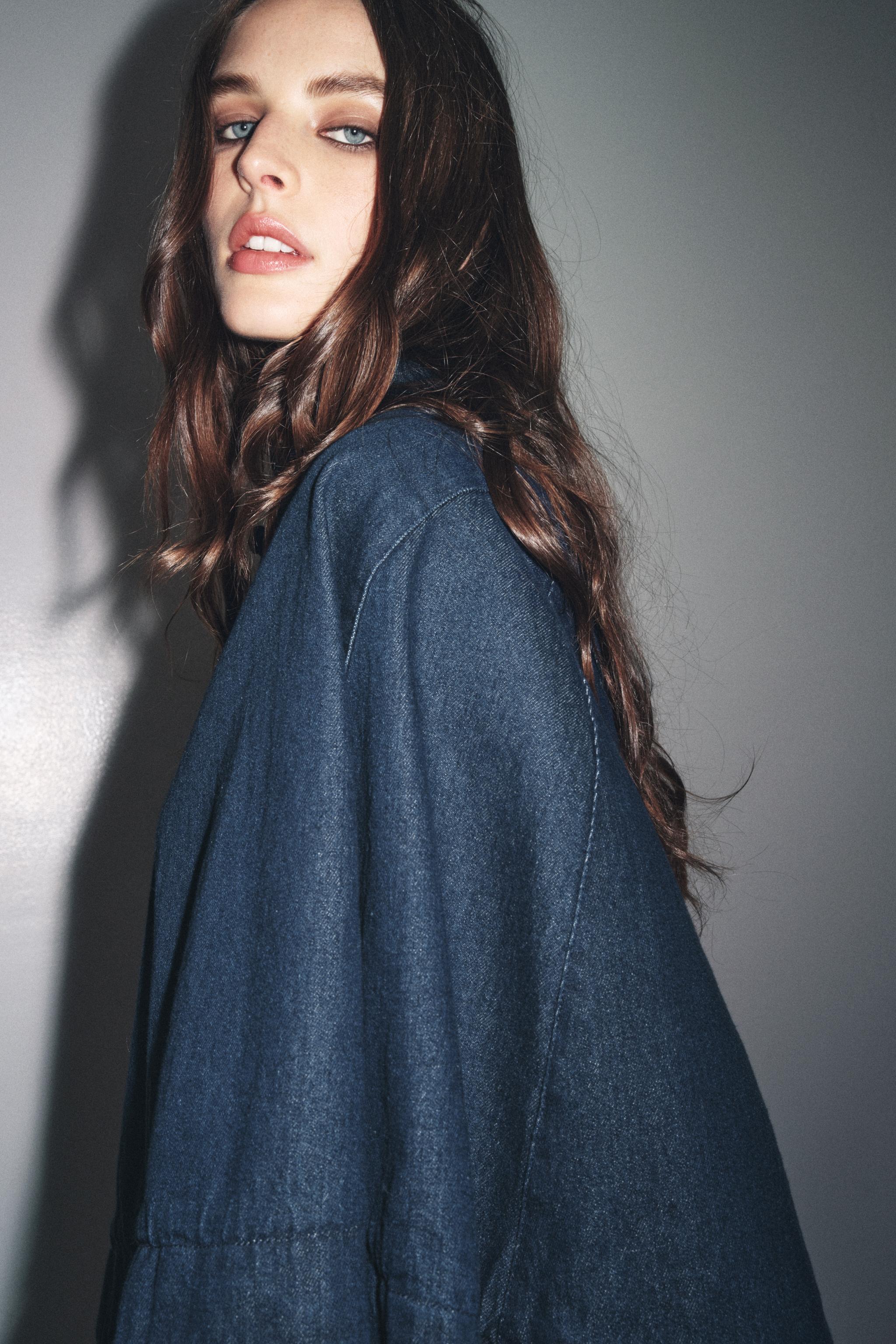 DENIM TOGGLE CAPE