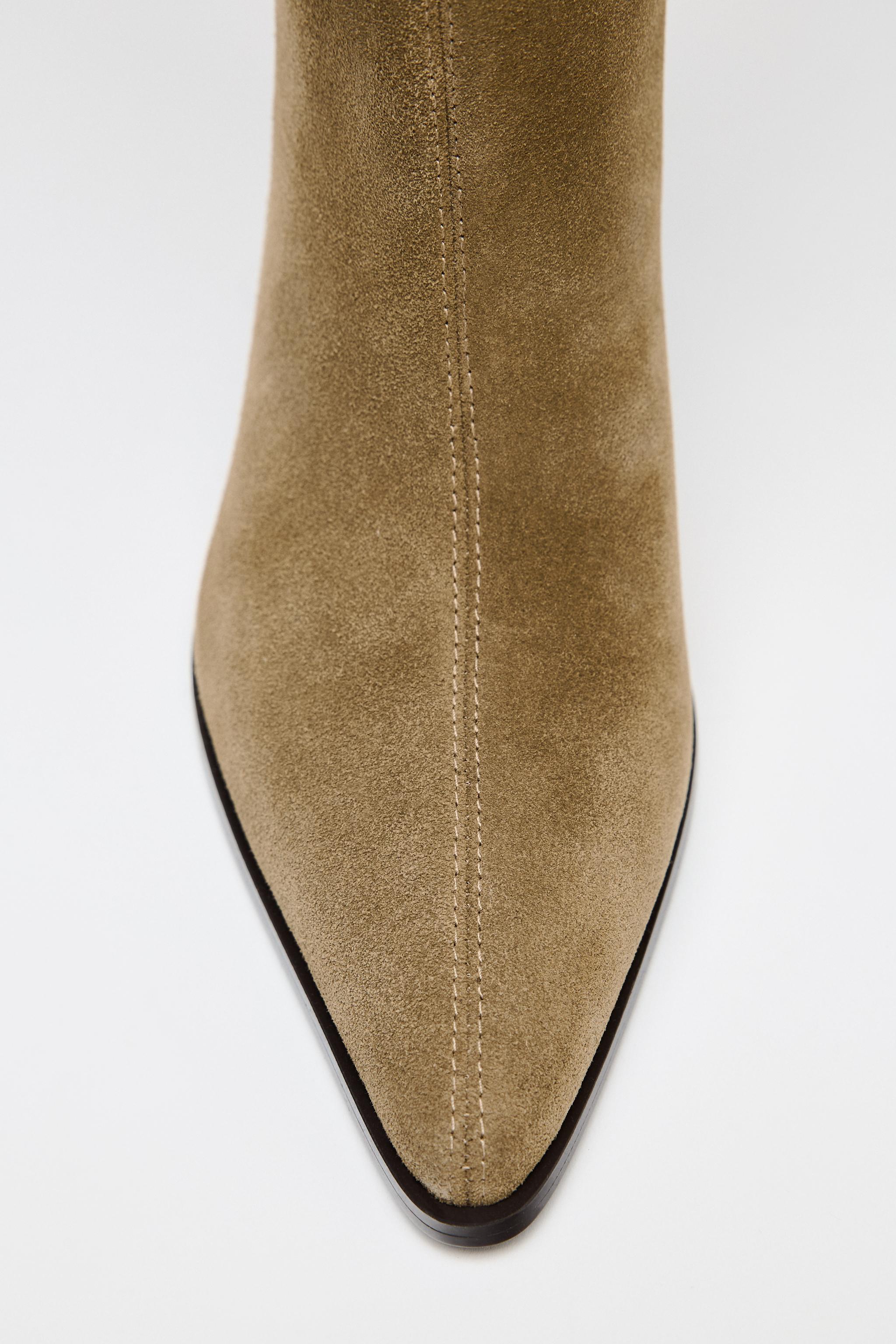 SPLIT LEATHER KITTEN HEEL BOOTS