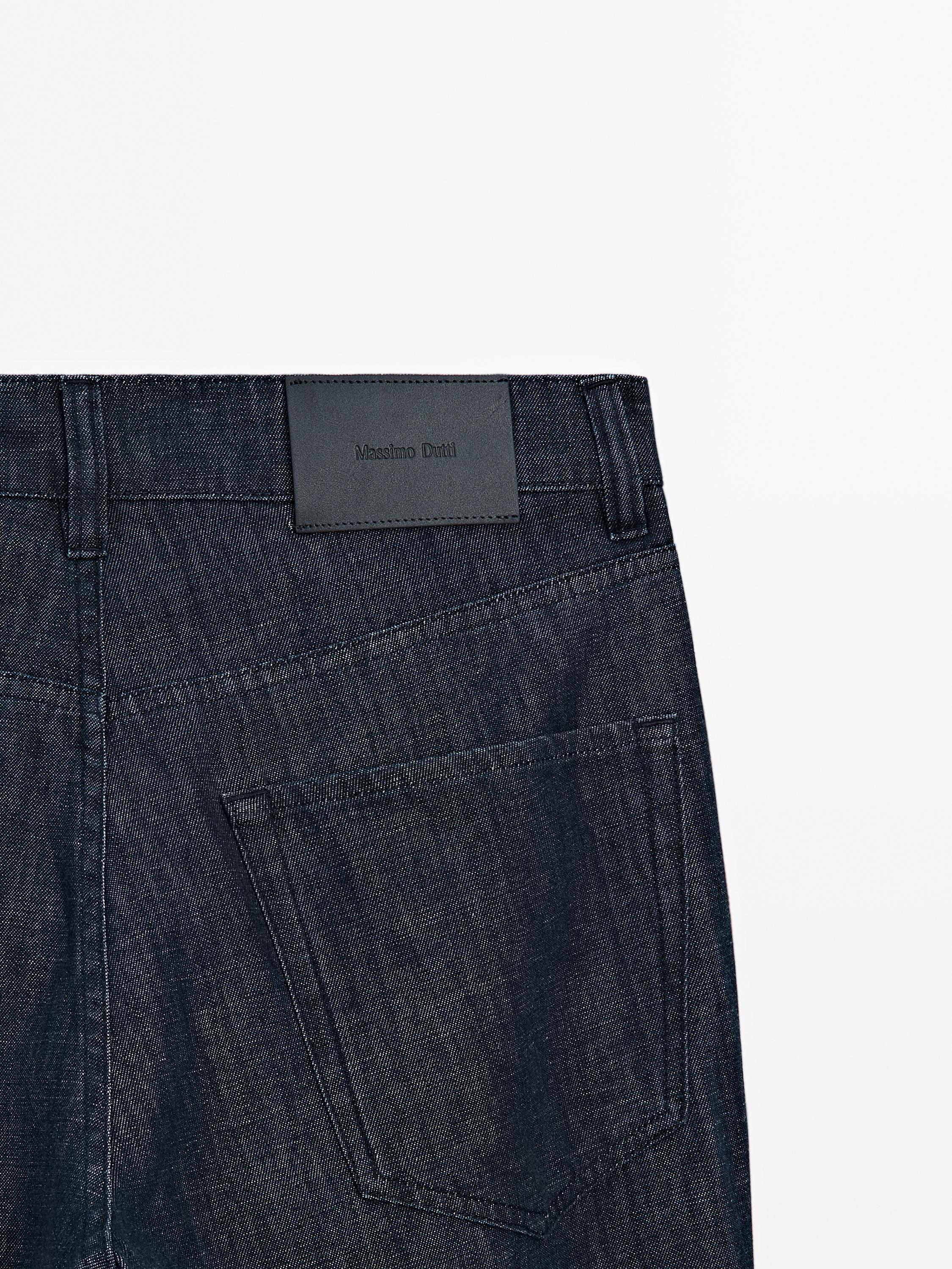 Lightweight tapered fit jeans