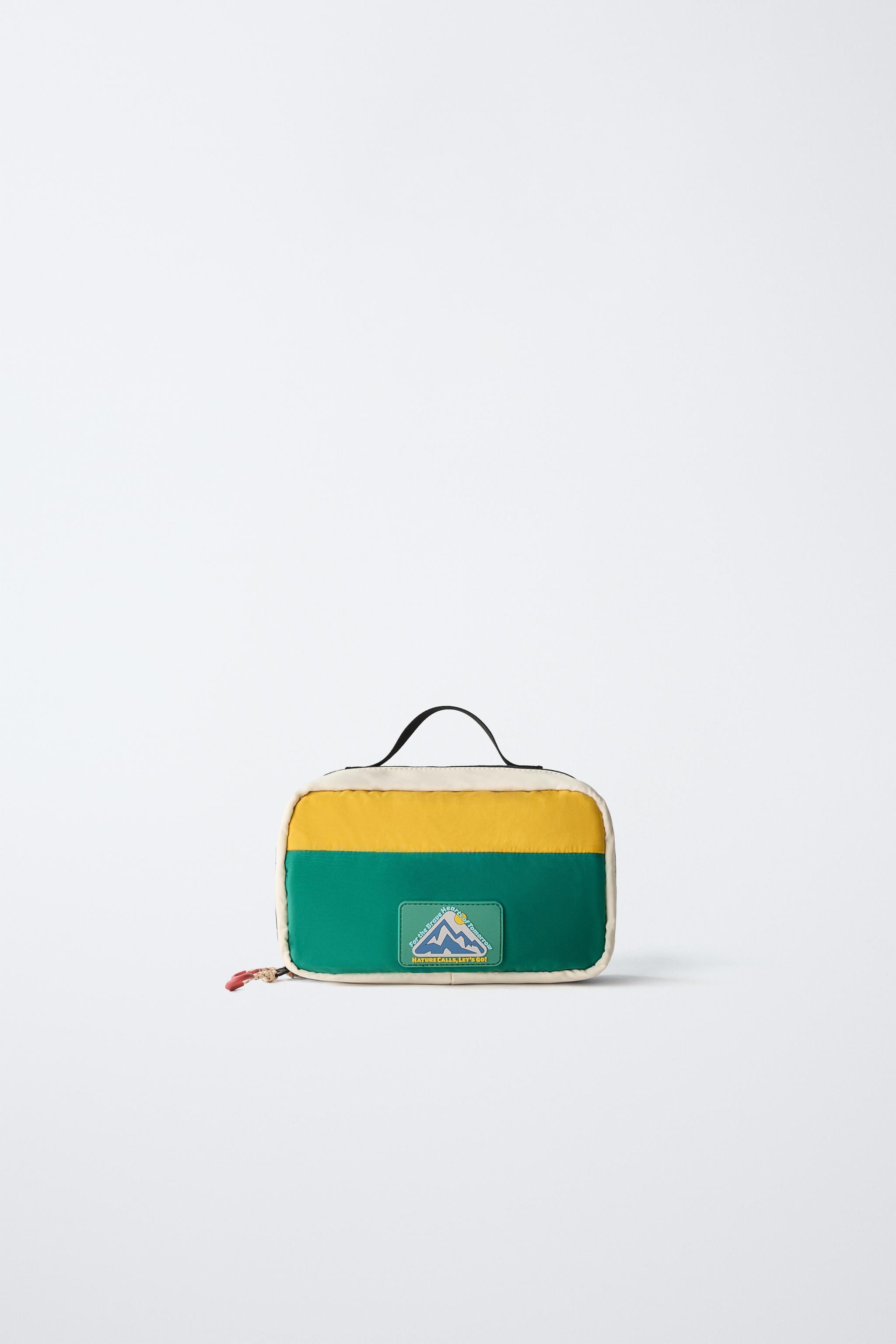 MULTICOLOR SCHOOL TOILETRY BAG