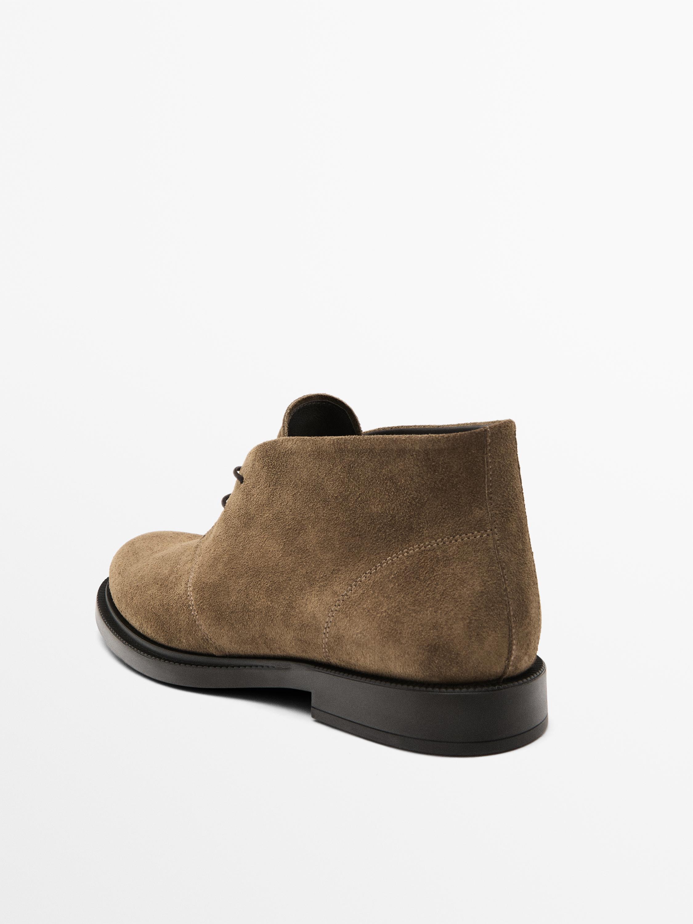 Split suede ankle boot
