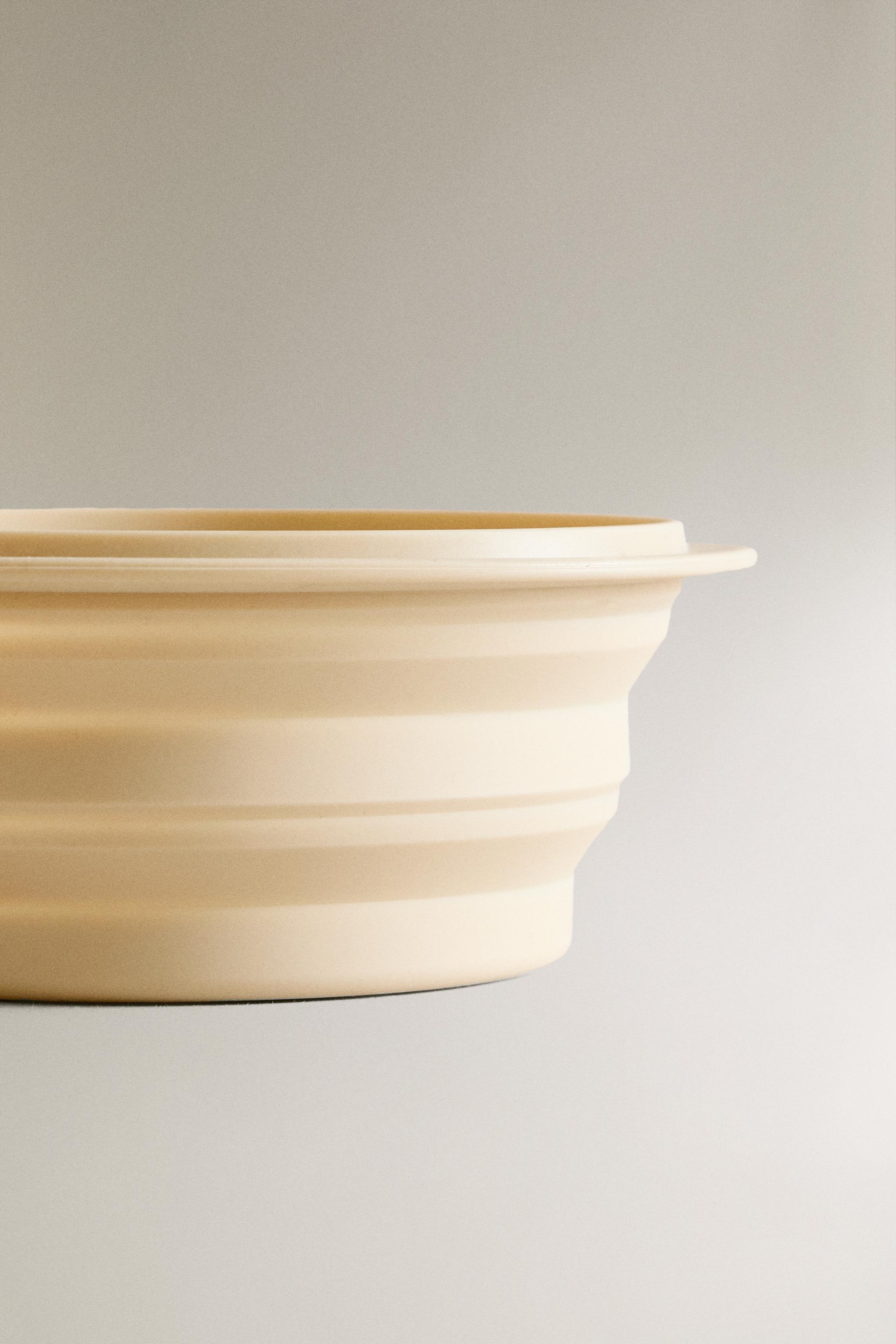 FOLDABLE SILICONE PET FOOD BOWL