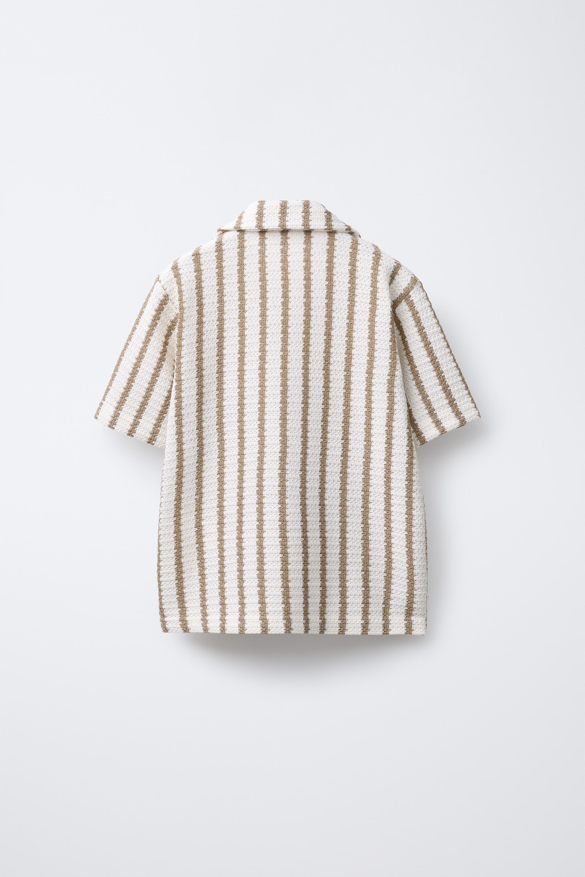 TEXTURED STRIPED SHIRT
