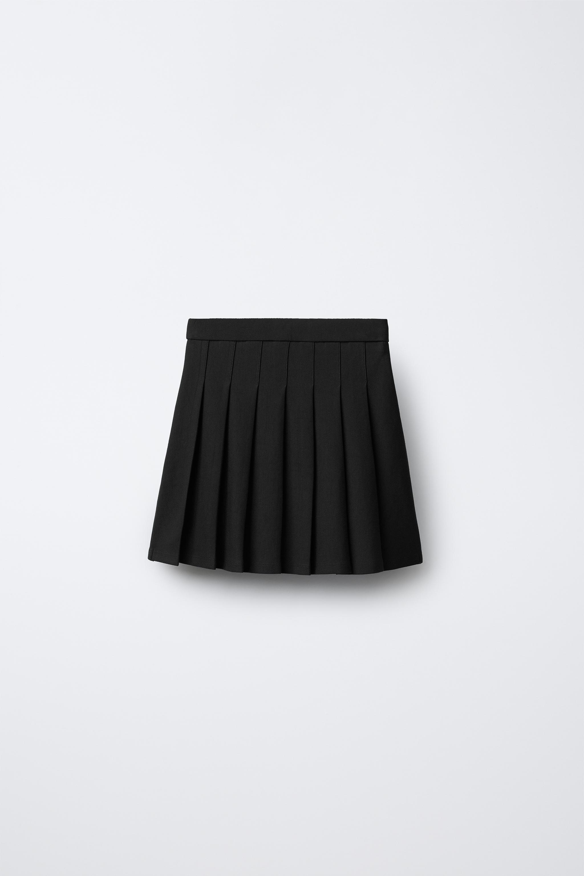 PLEATED SKIRT
